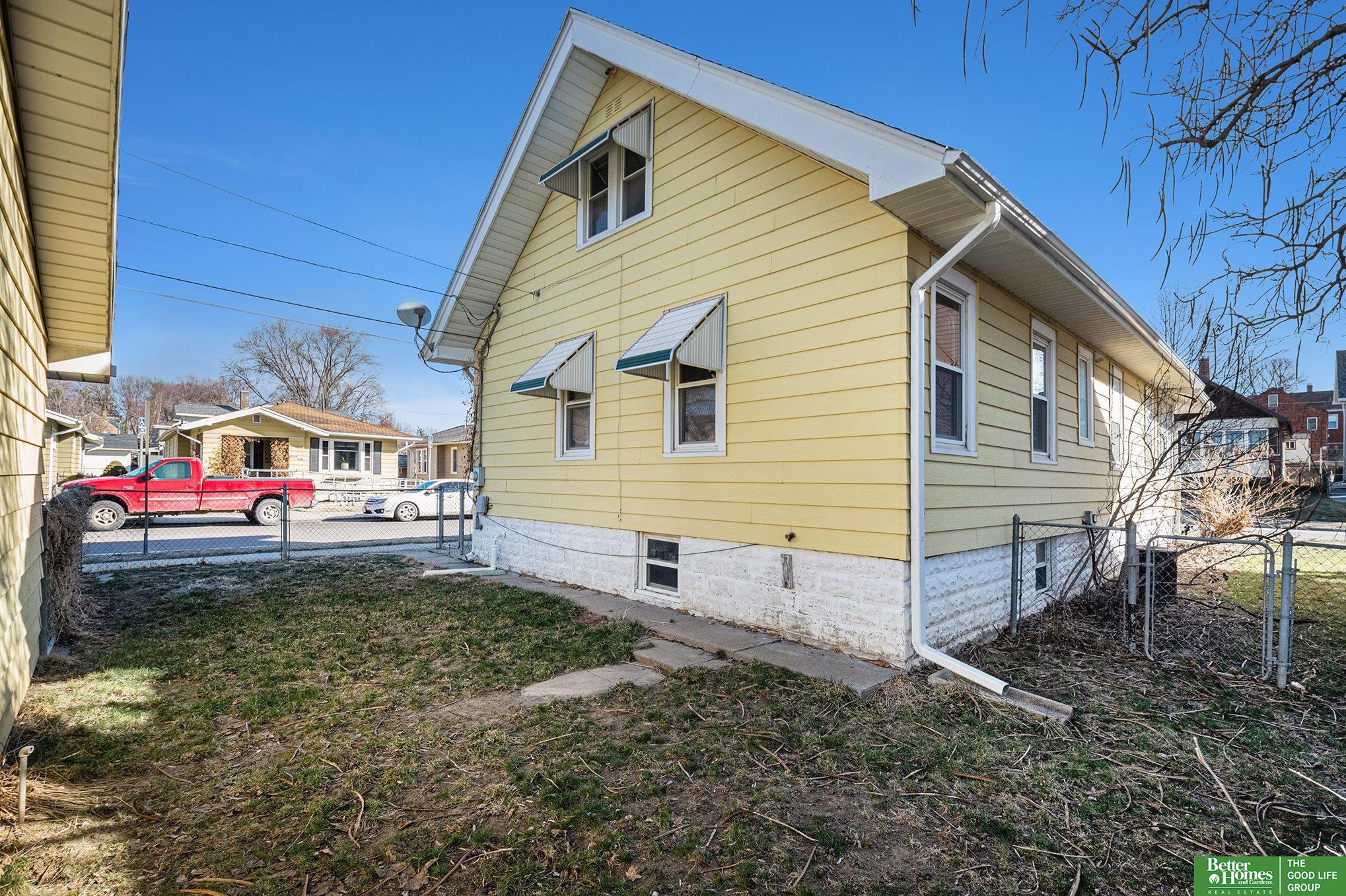 3002 S 32nd Street