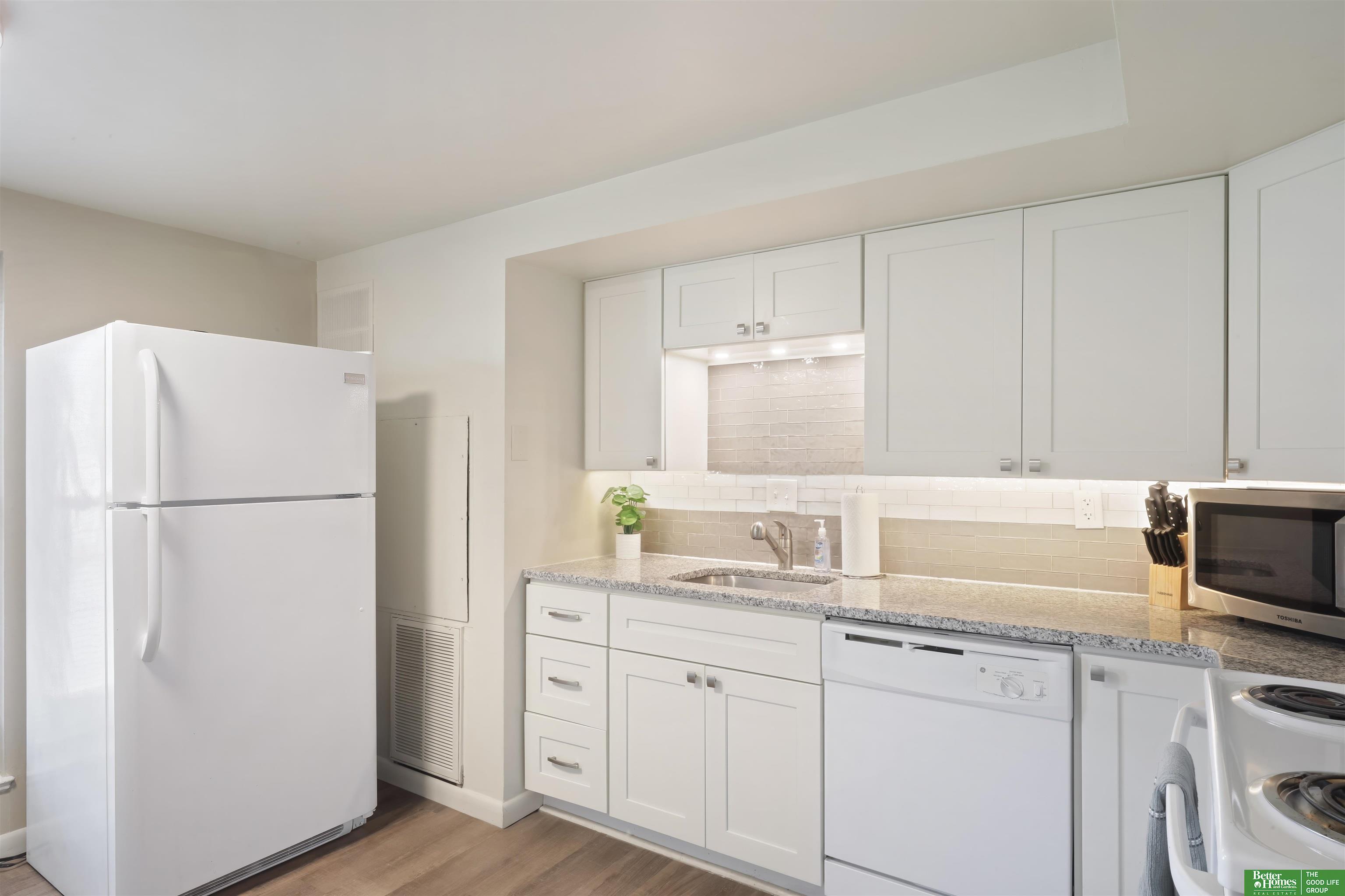 120 S 38th Avenue # 24