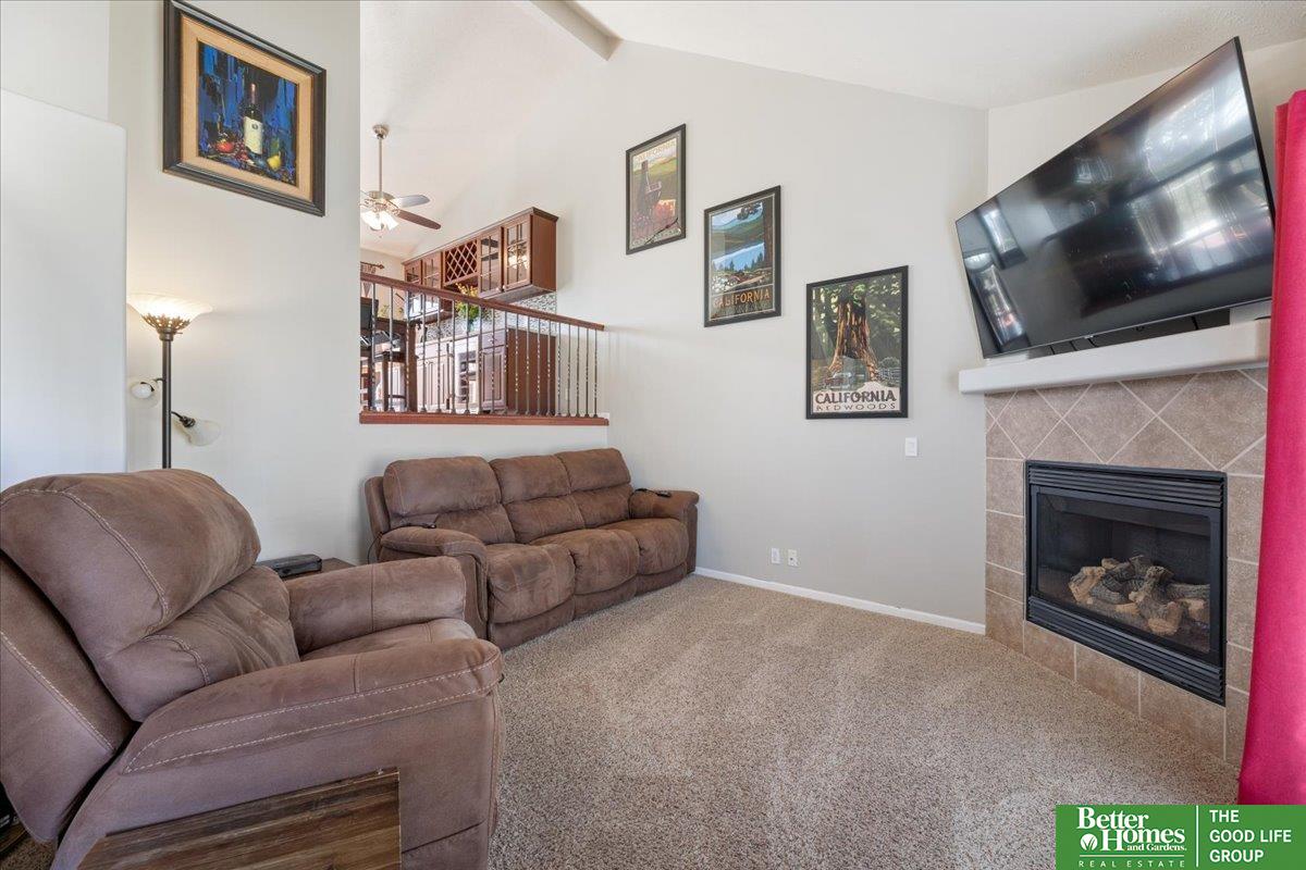 811 Edgewater Drive