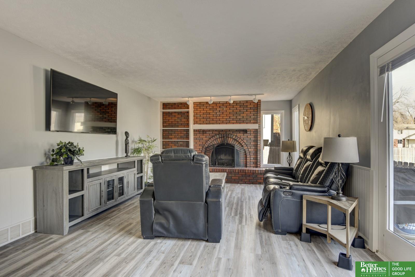 2928 Leawood Drive