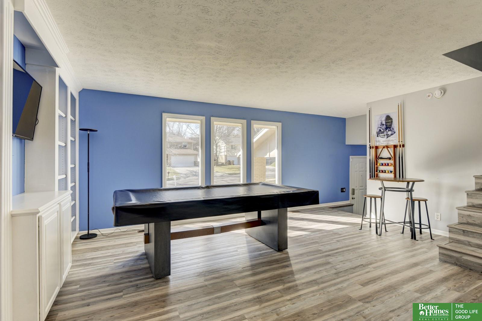 2928 Leawood Drive