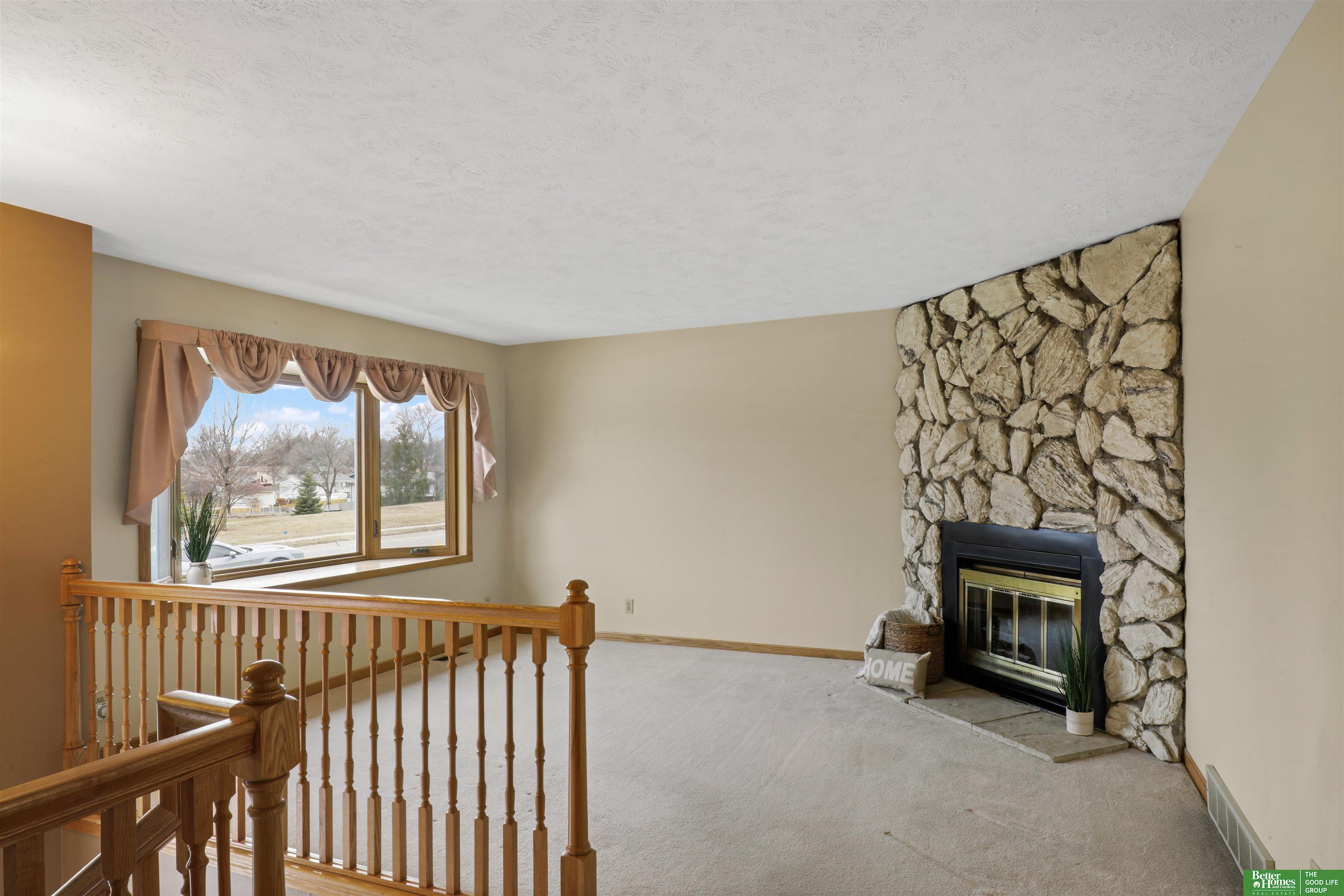 9032 Valley View Drive