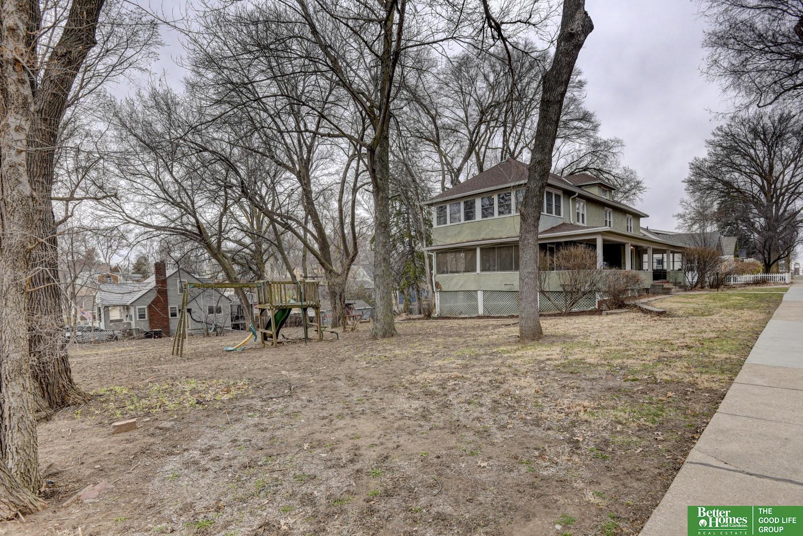 2606 N 56th Street