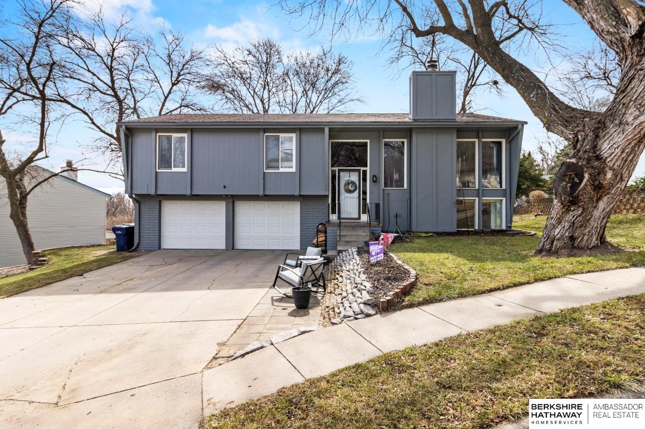305 Brooks Place