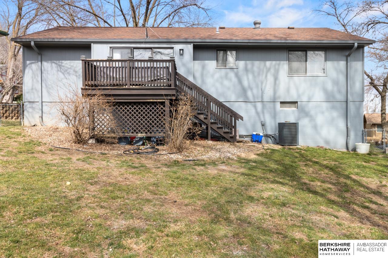 305 Brooks Place