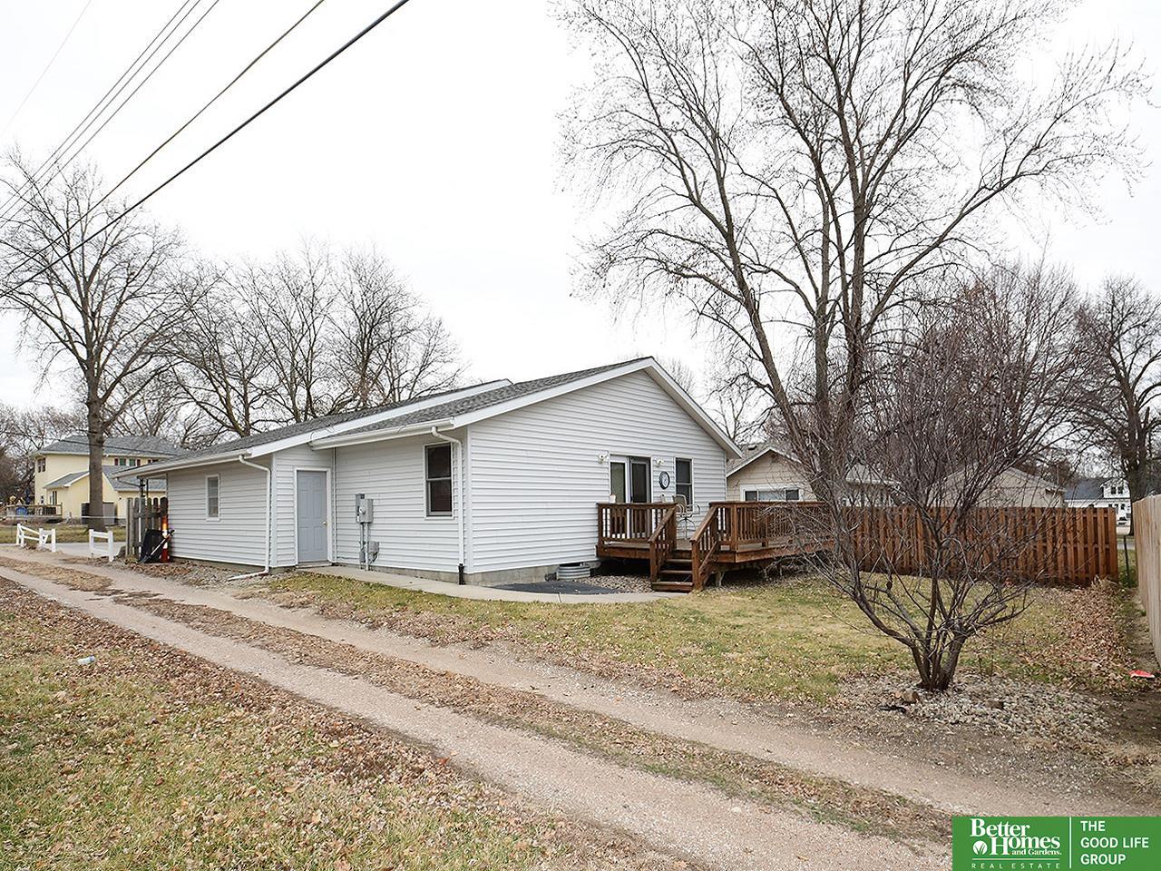 1039 N Laurel Street