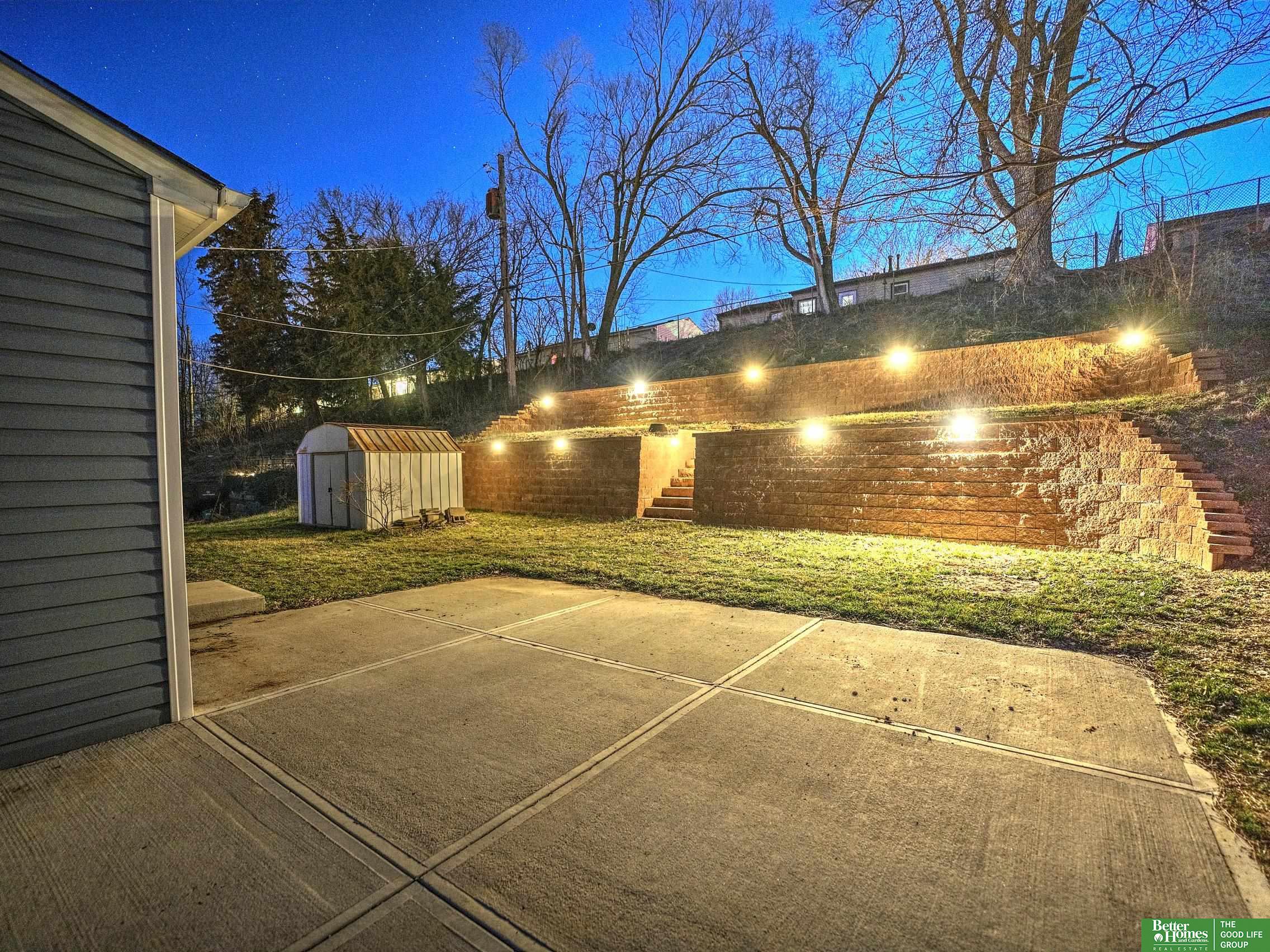 7326 S 69th Street