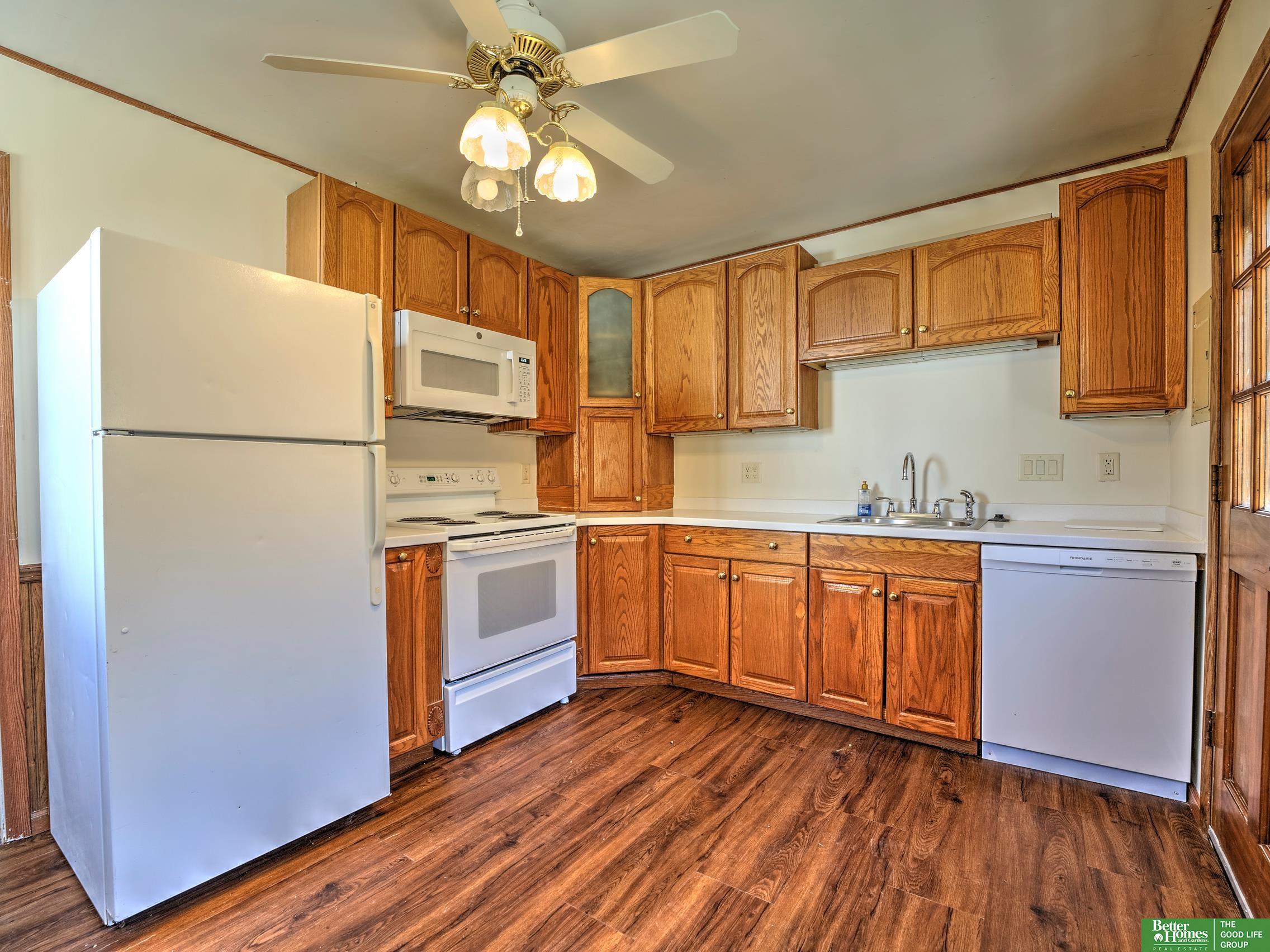 7326 S 69th Street