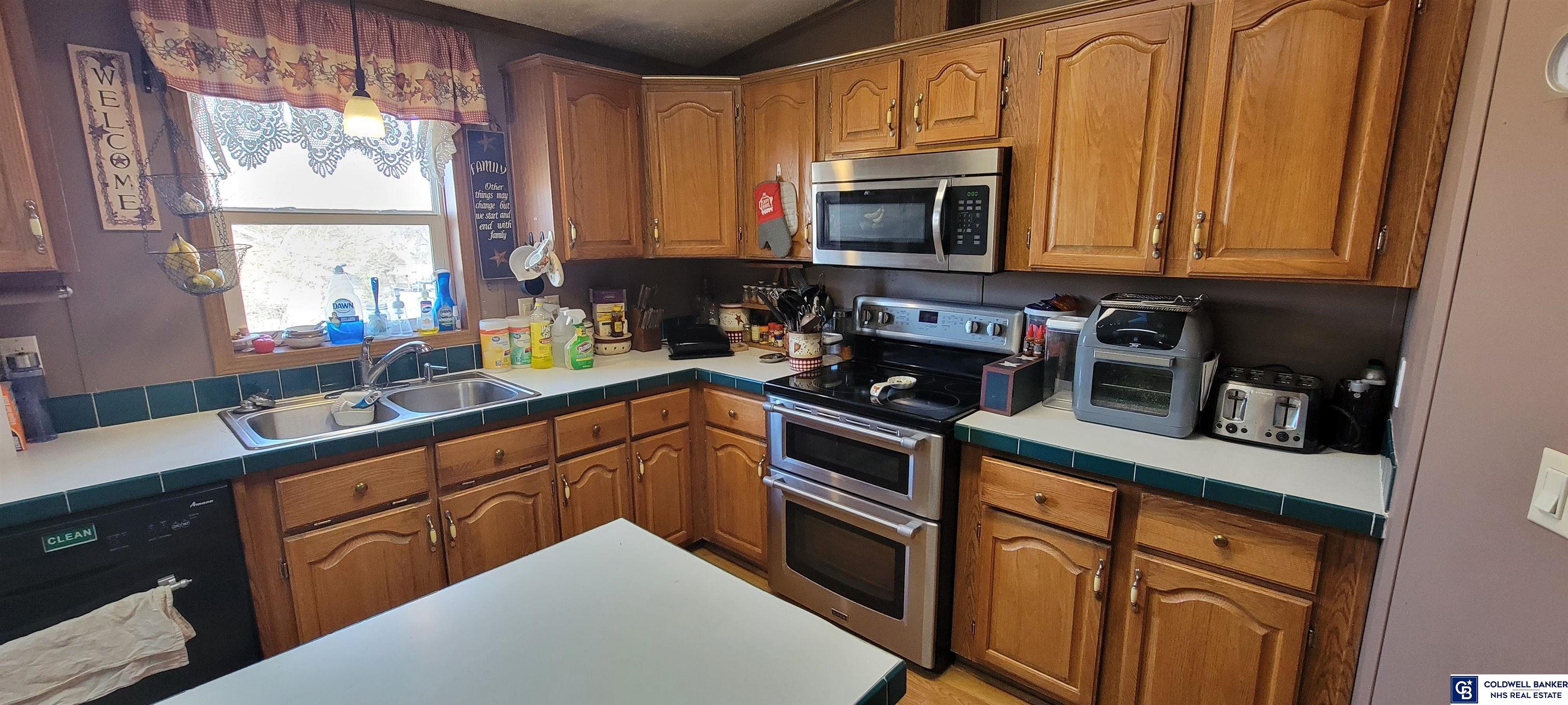 230 N 3rd, McCool Junction