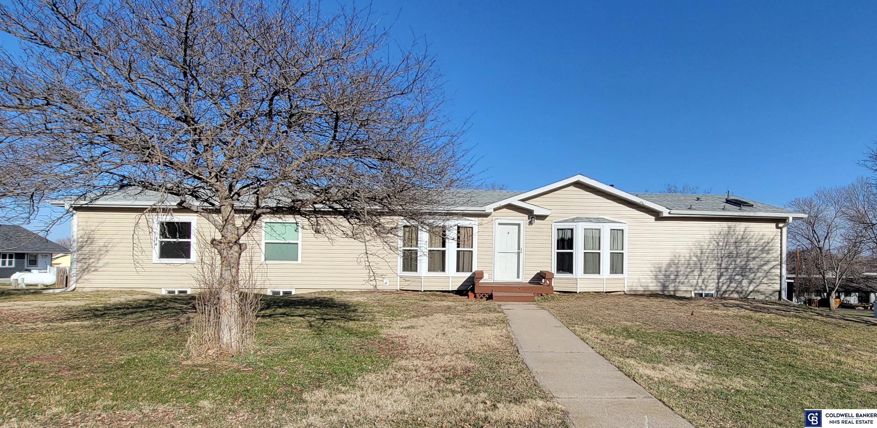 230 N 3rd, McCool Junction