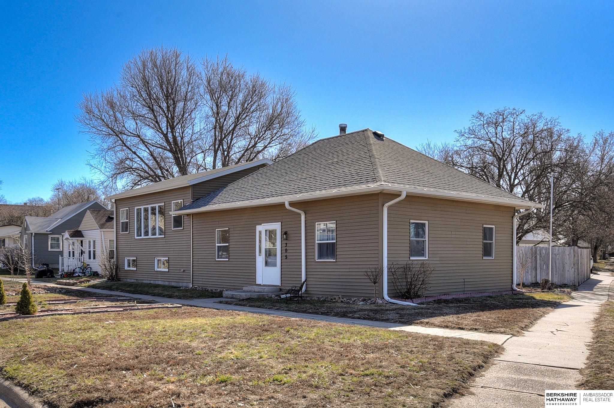305 Moravia Avenue