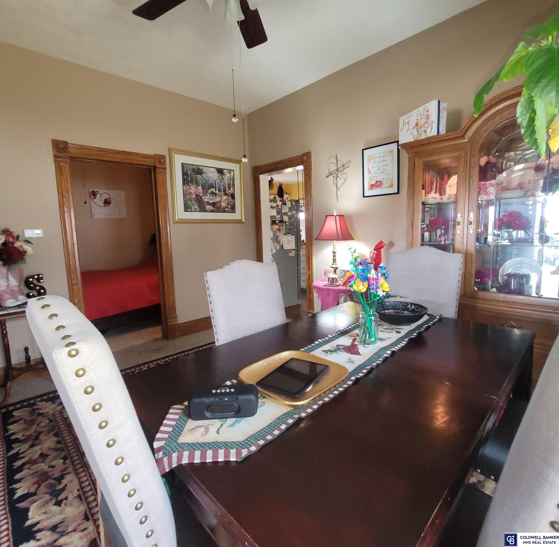 924 E 5th Street