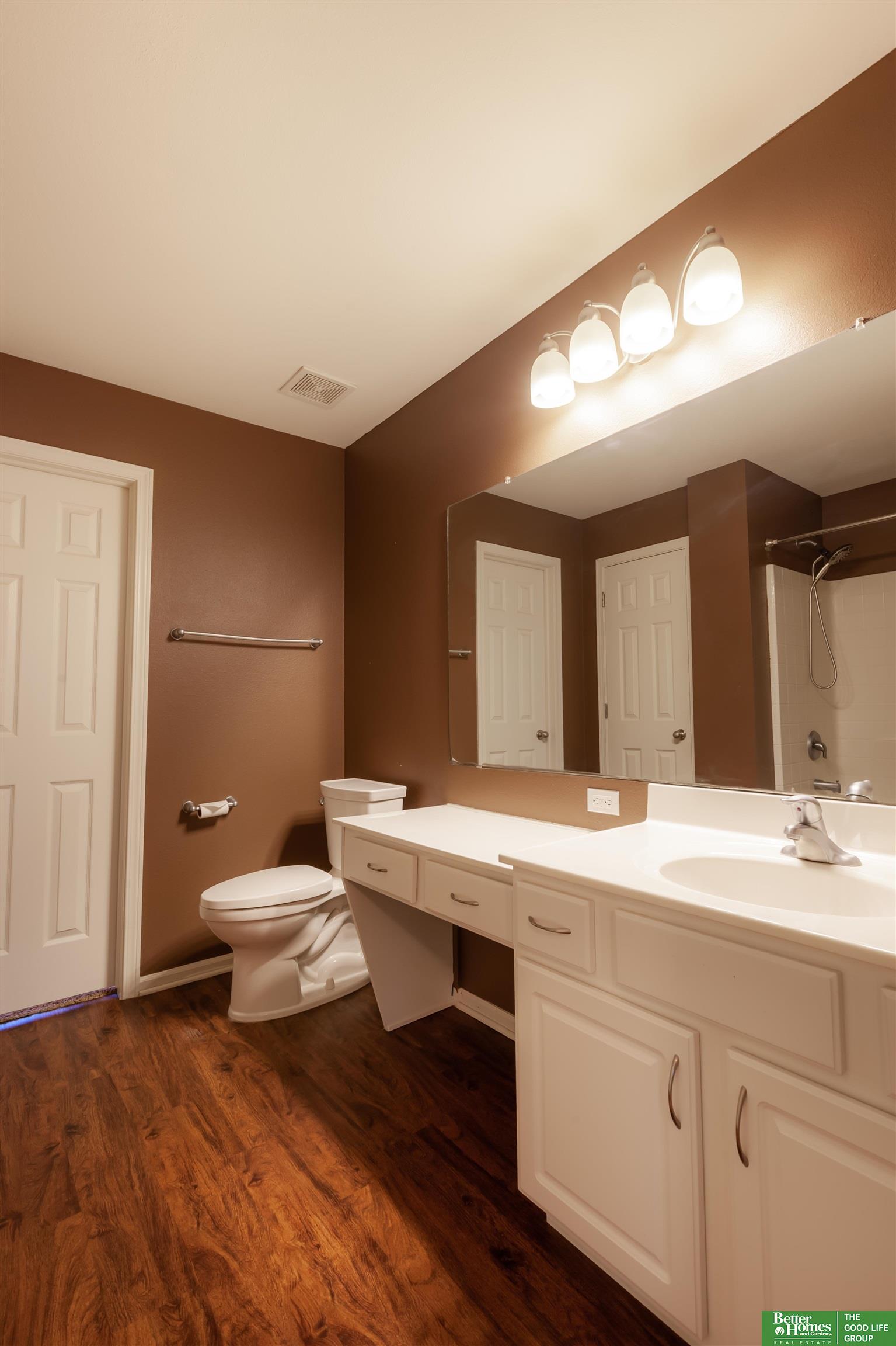 2604 Hummingbird Circle