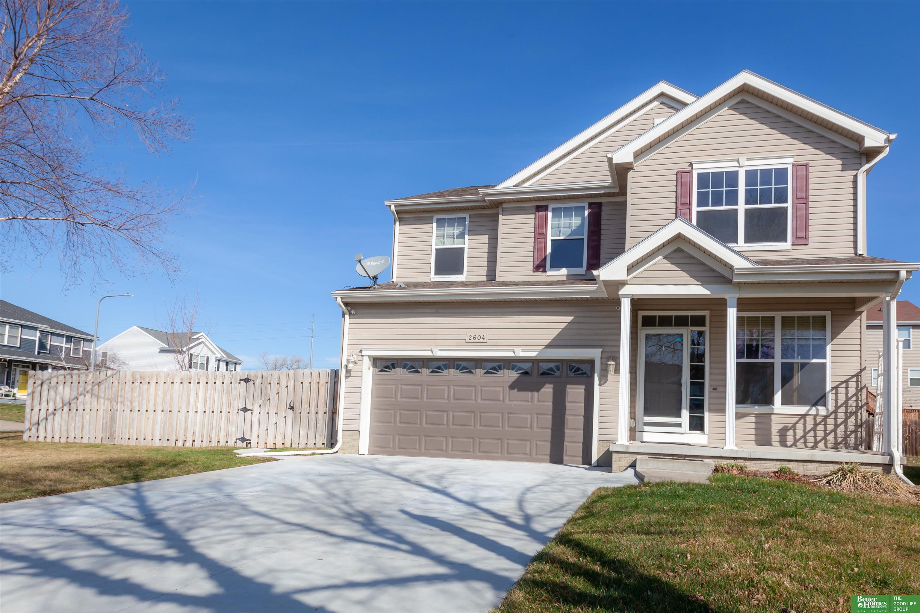 2604 Hummingbird Circle