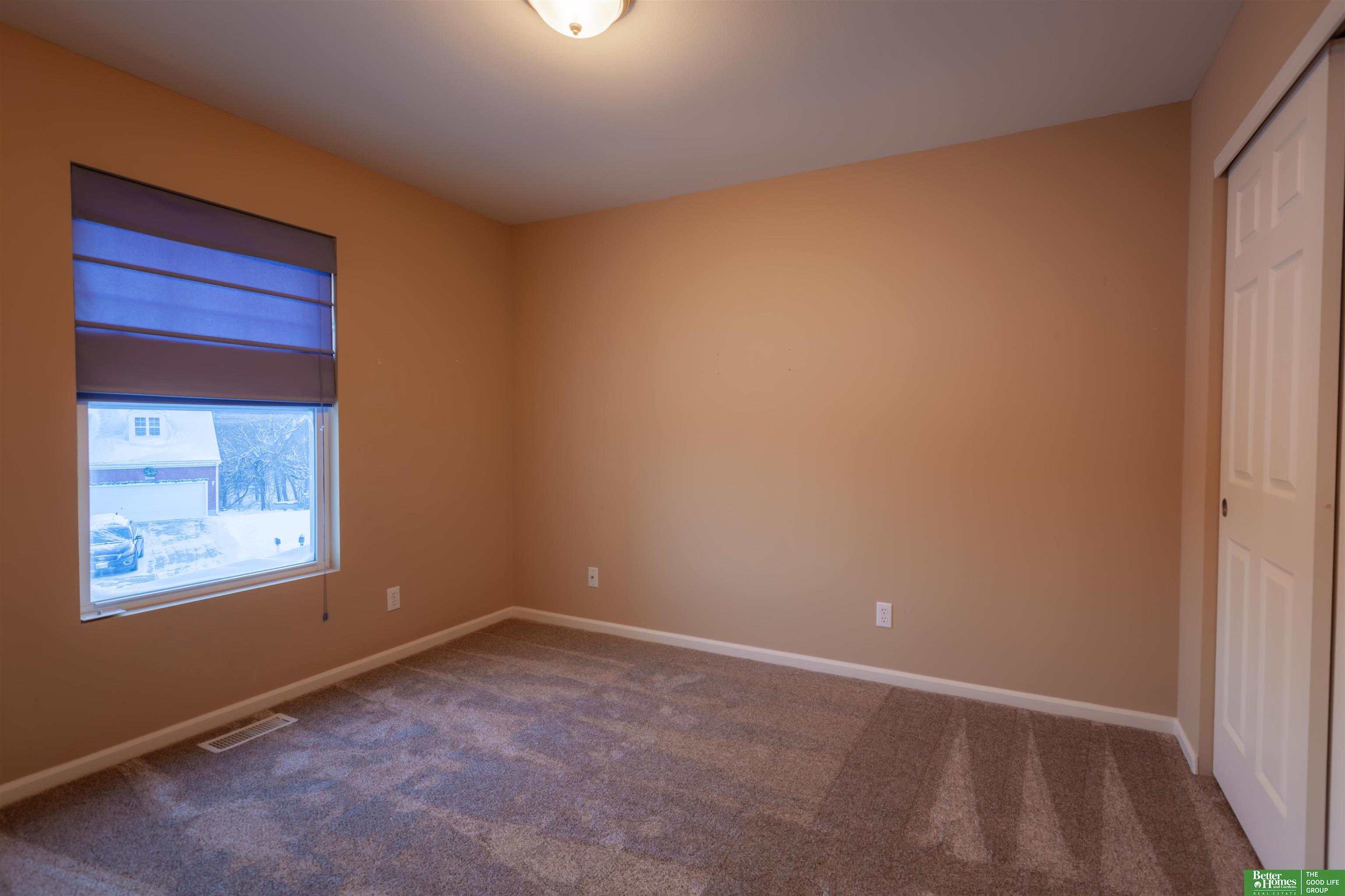 2604 Hummingbird Circle