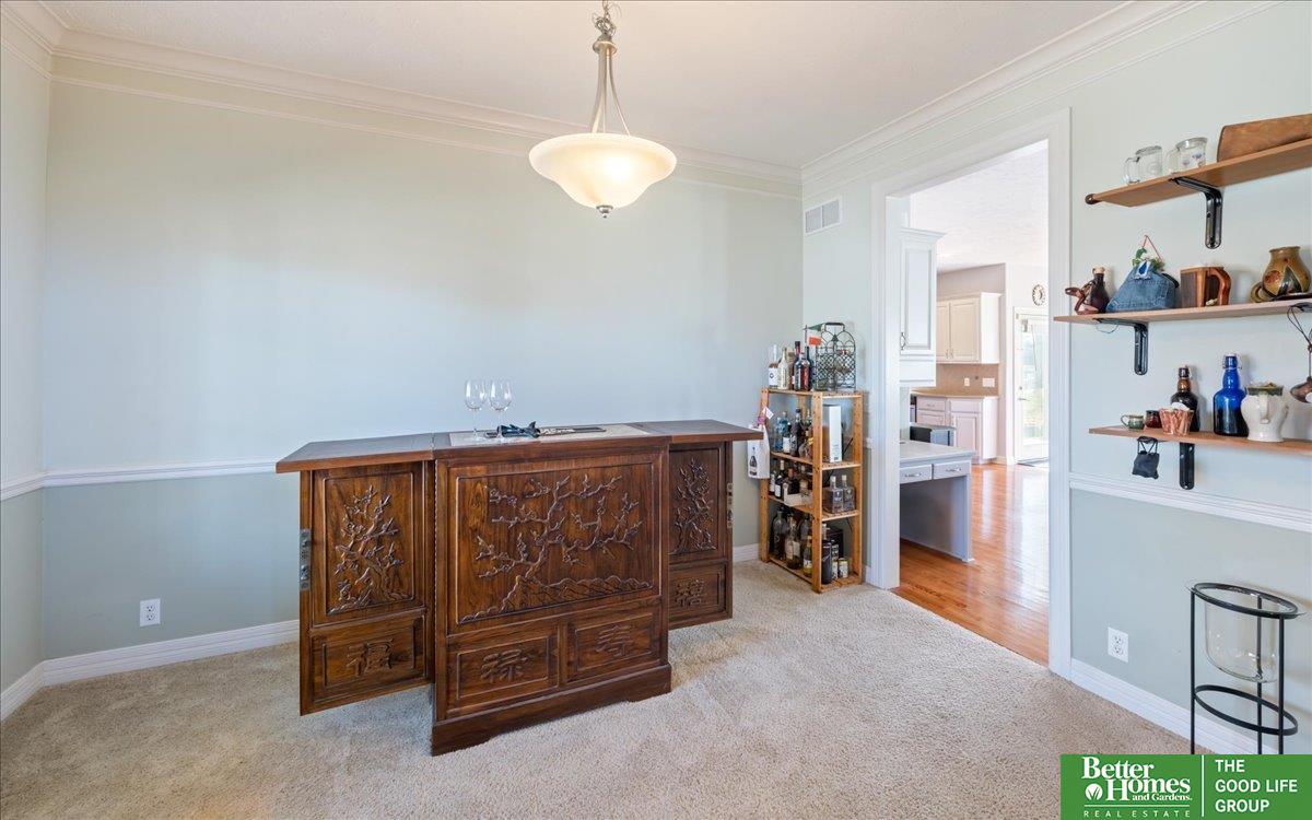 1911 Crest Ridge Drive