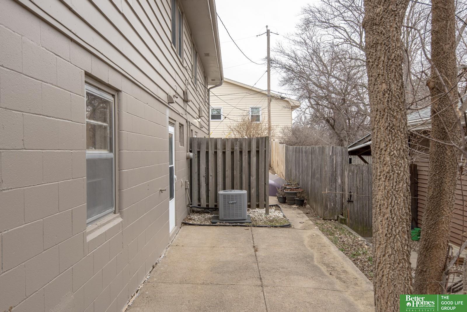 3104 S 44 Street