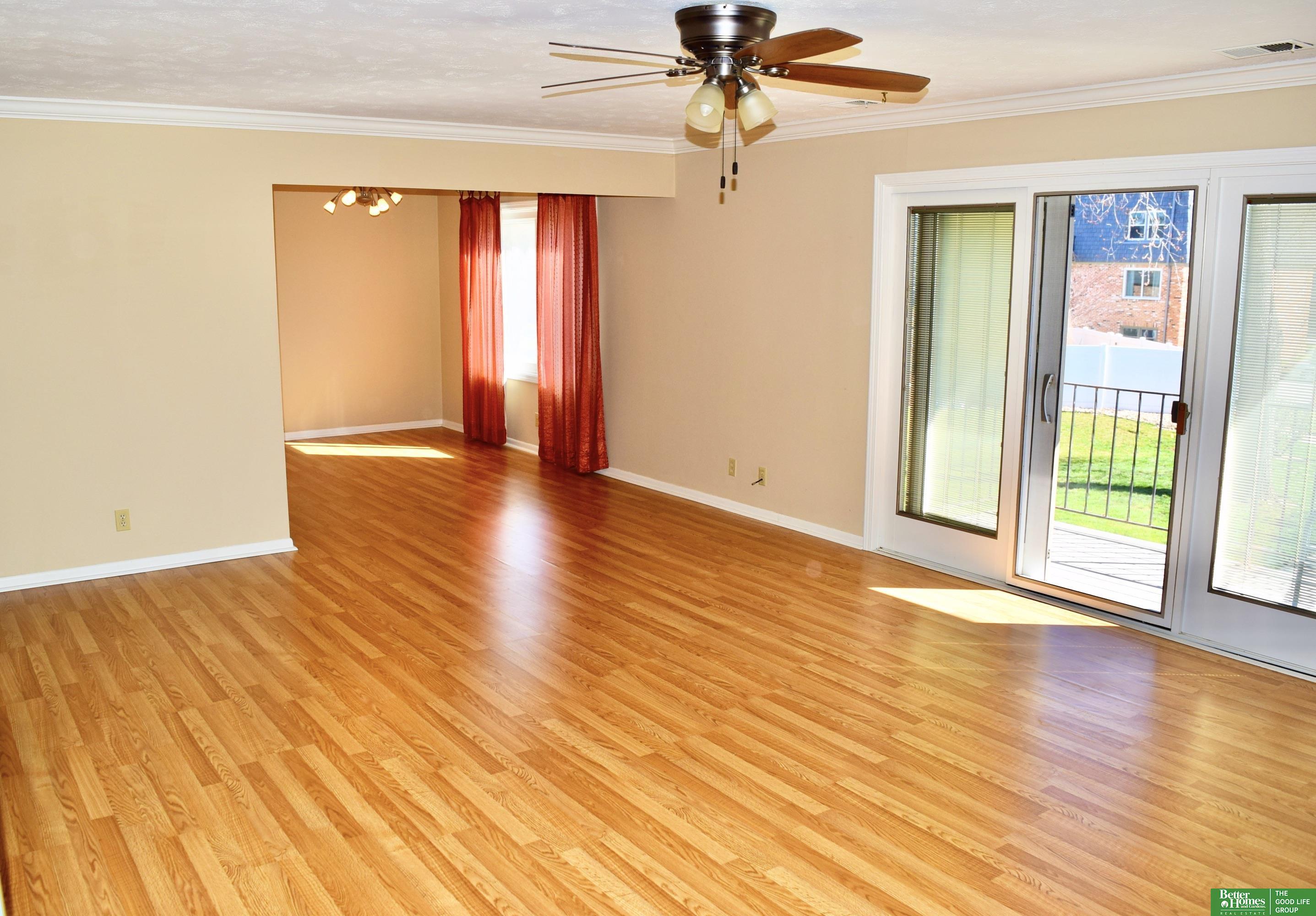 12737 Woodcrest Plaza # 219 Unit: 3-219