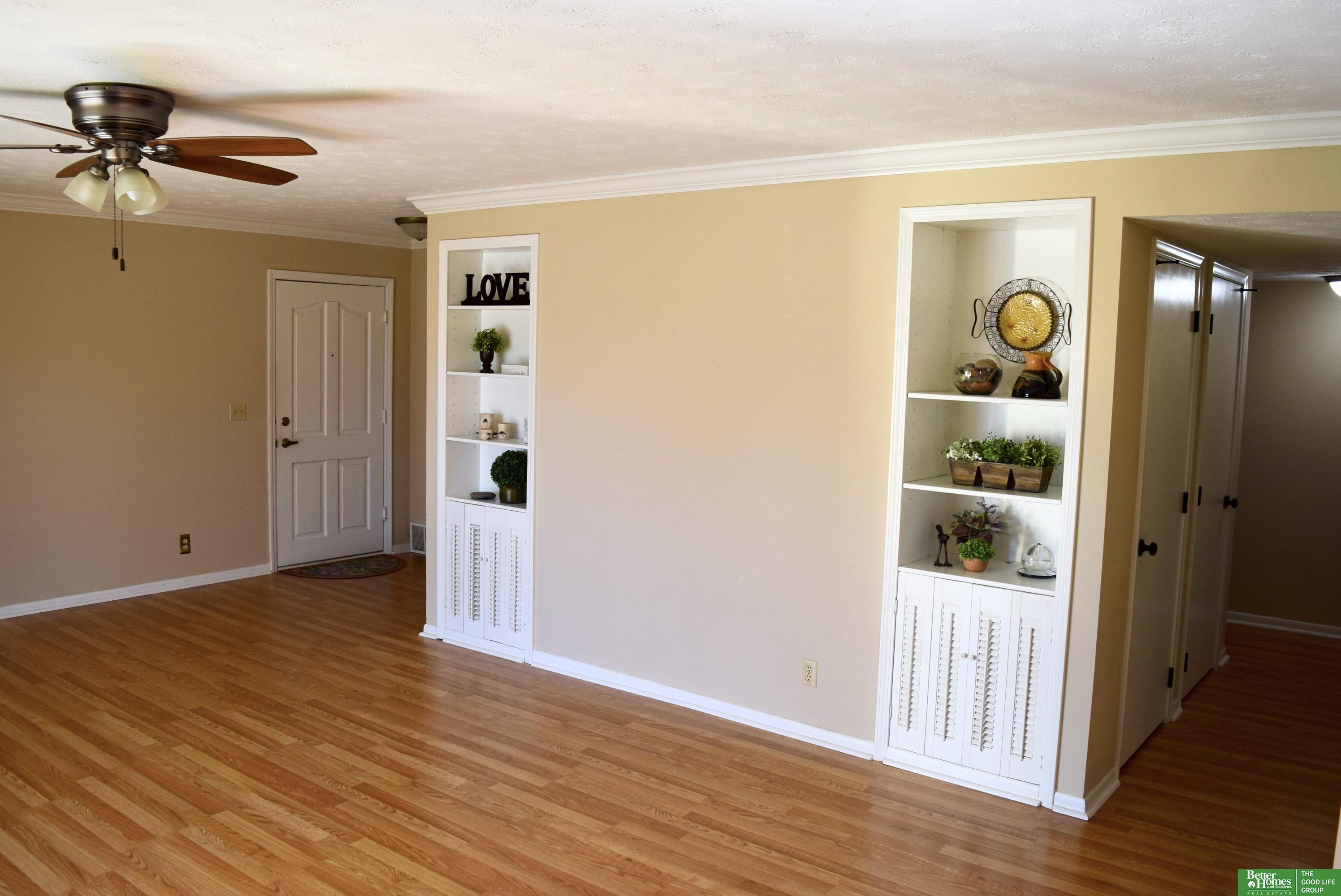 12737 Woodcrest Plaza # 219 Unit: 3-219