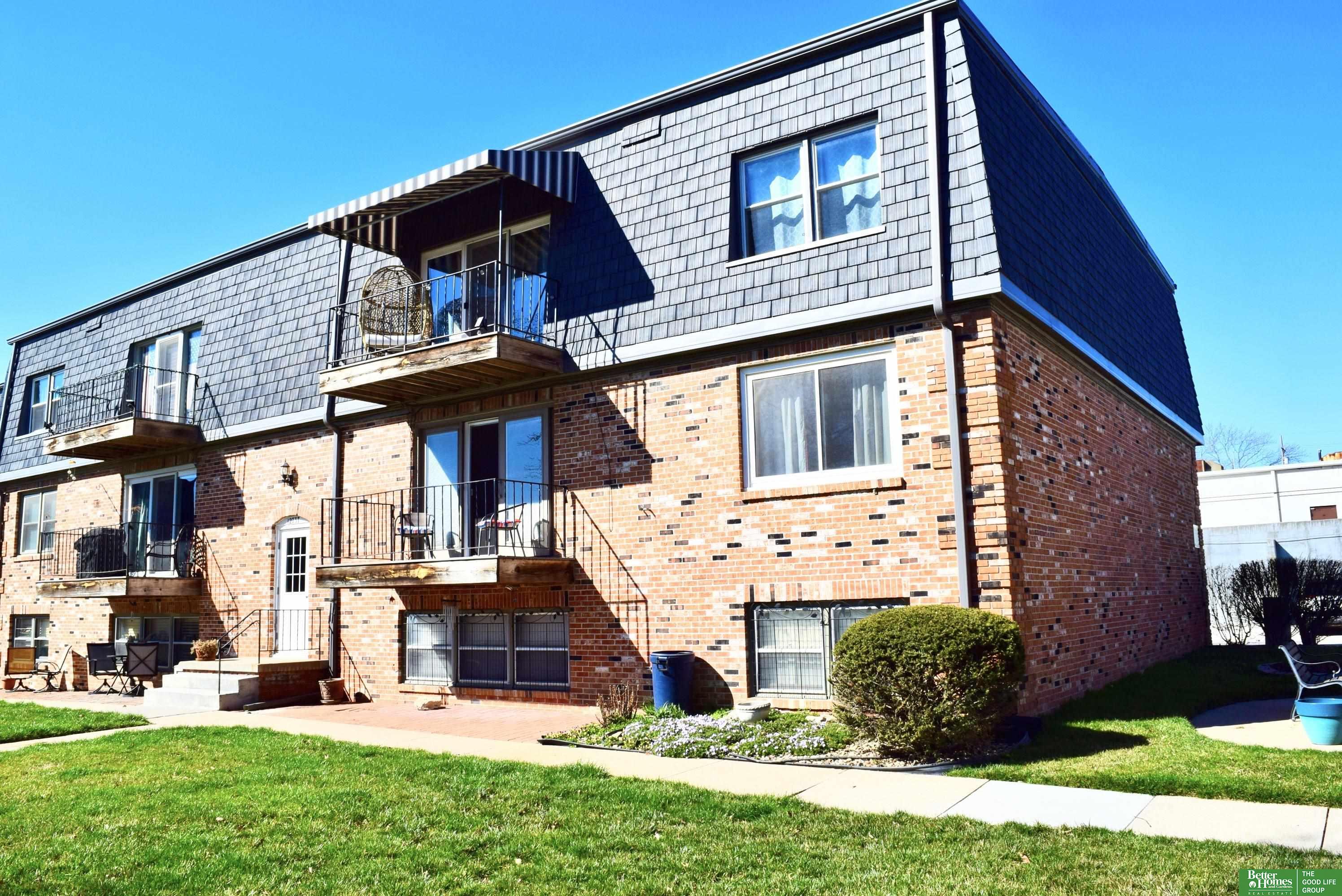 12737 Woodcrest Plaza # 219 Unit: 3-219