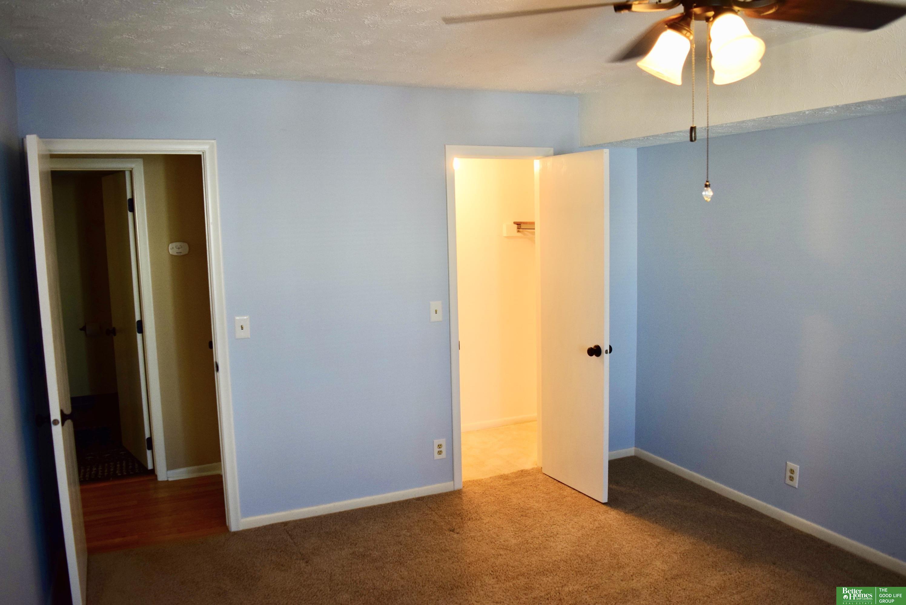 12737 Woodcrest Plaza # 219 Unit: 3-219
