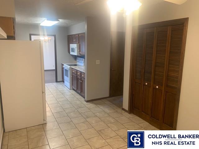 843 S Country Club Drive