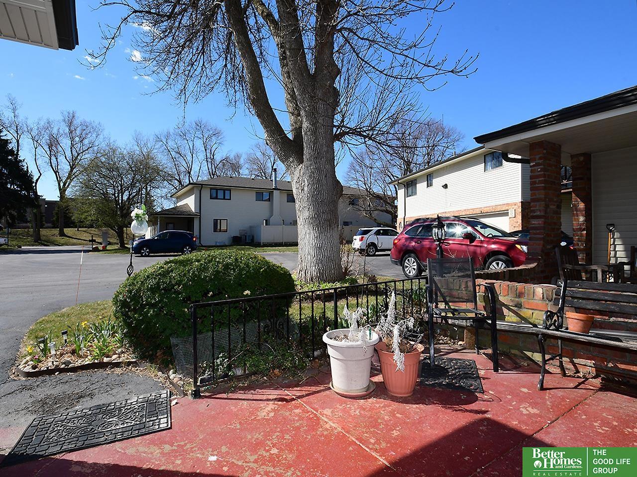 832 N 123rd Court
