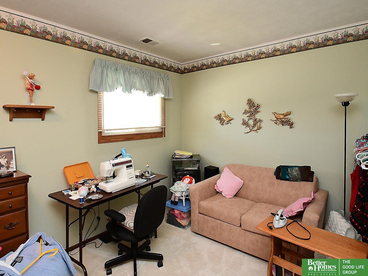 832 N 123rd Court