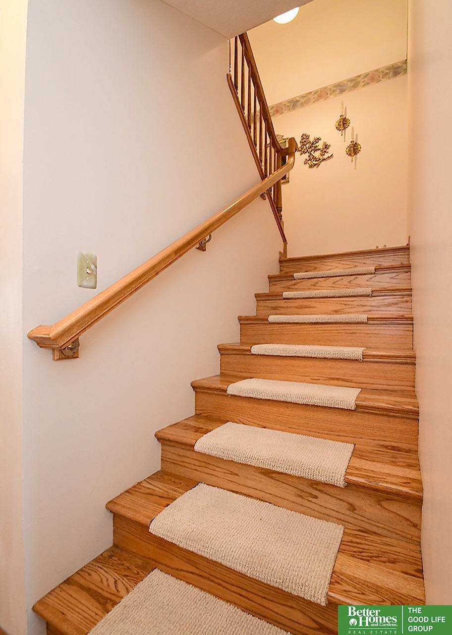 832 N 123rd Court