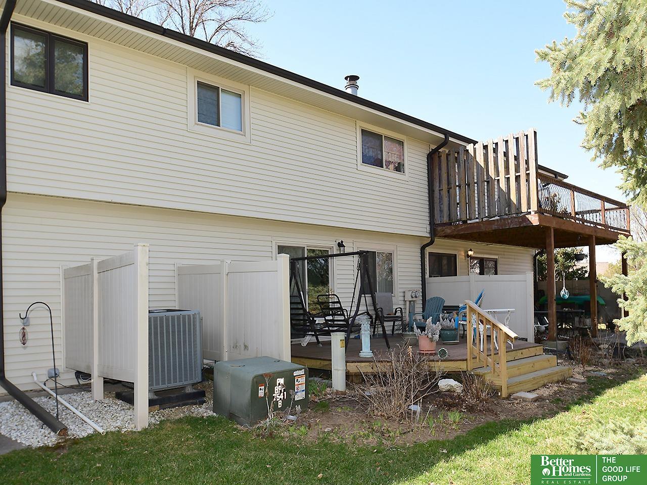 832 N 123rd Court