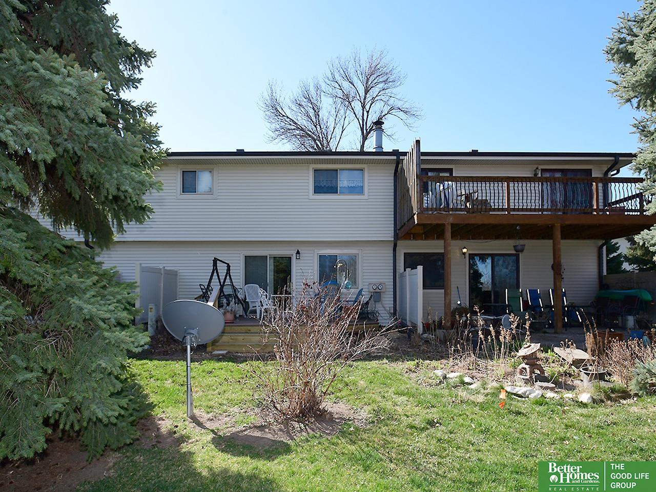 832 N 123rd Court