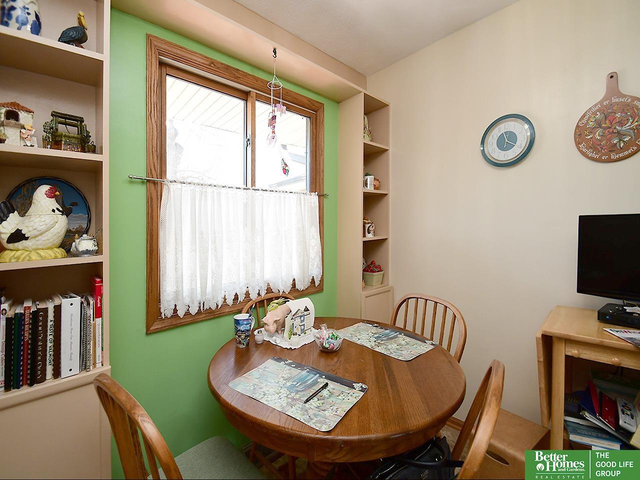 832 N 123rd Court