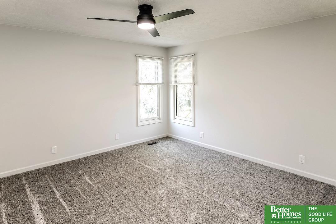 1002 Edgewood Boulevard