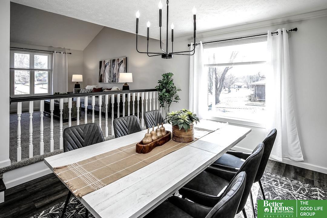 1002 Edgewood Boulevard