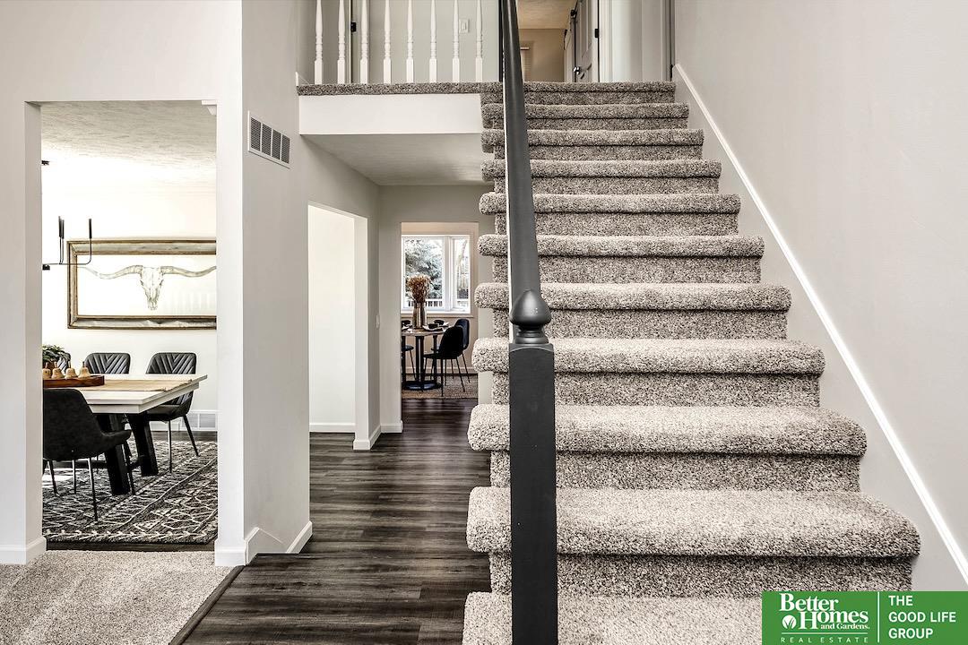 1002 Edgewood Boulevard