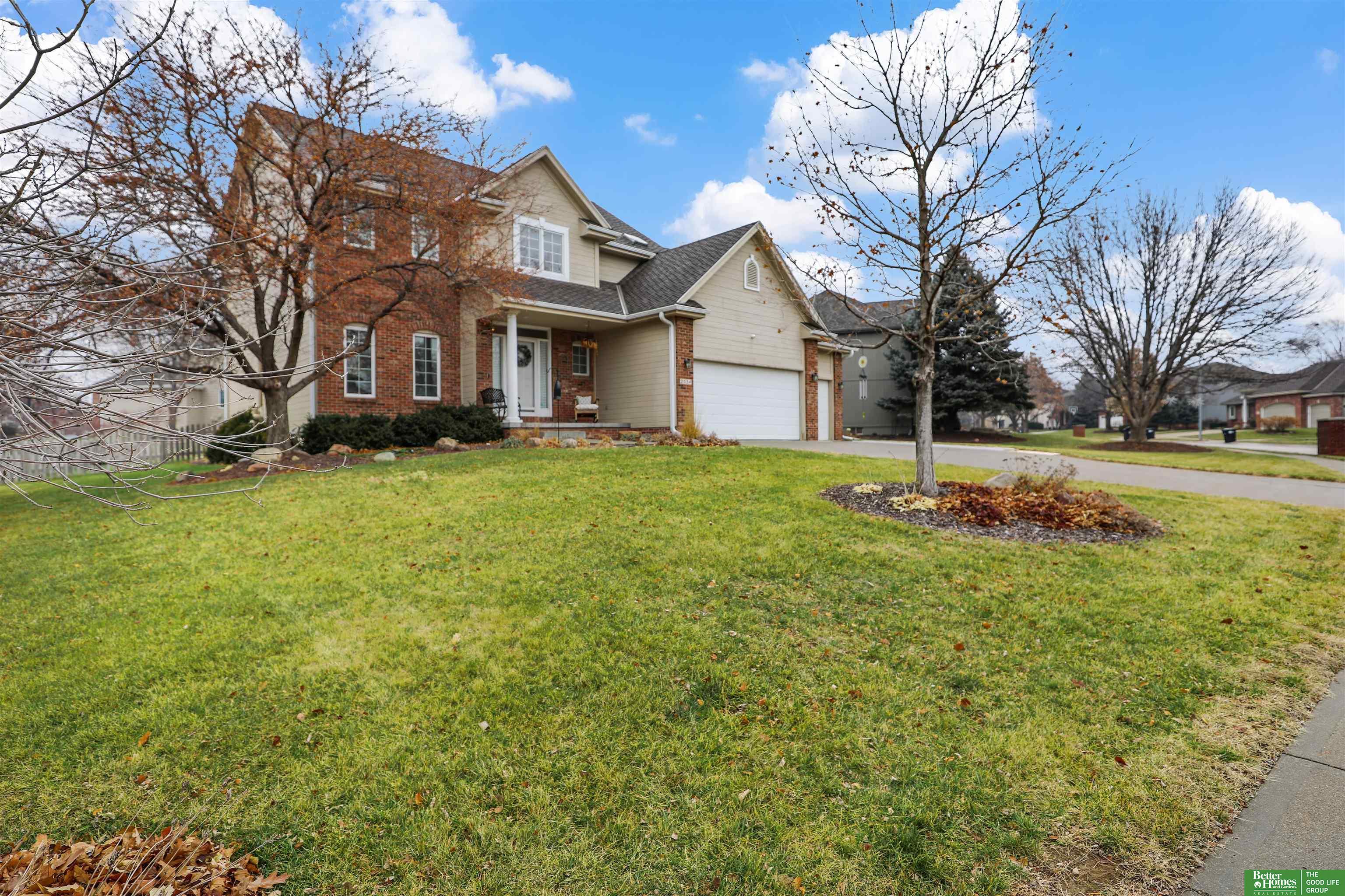 2534 N 160th Avenue