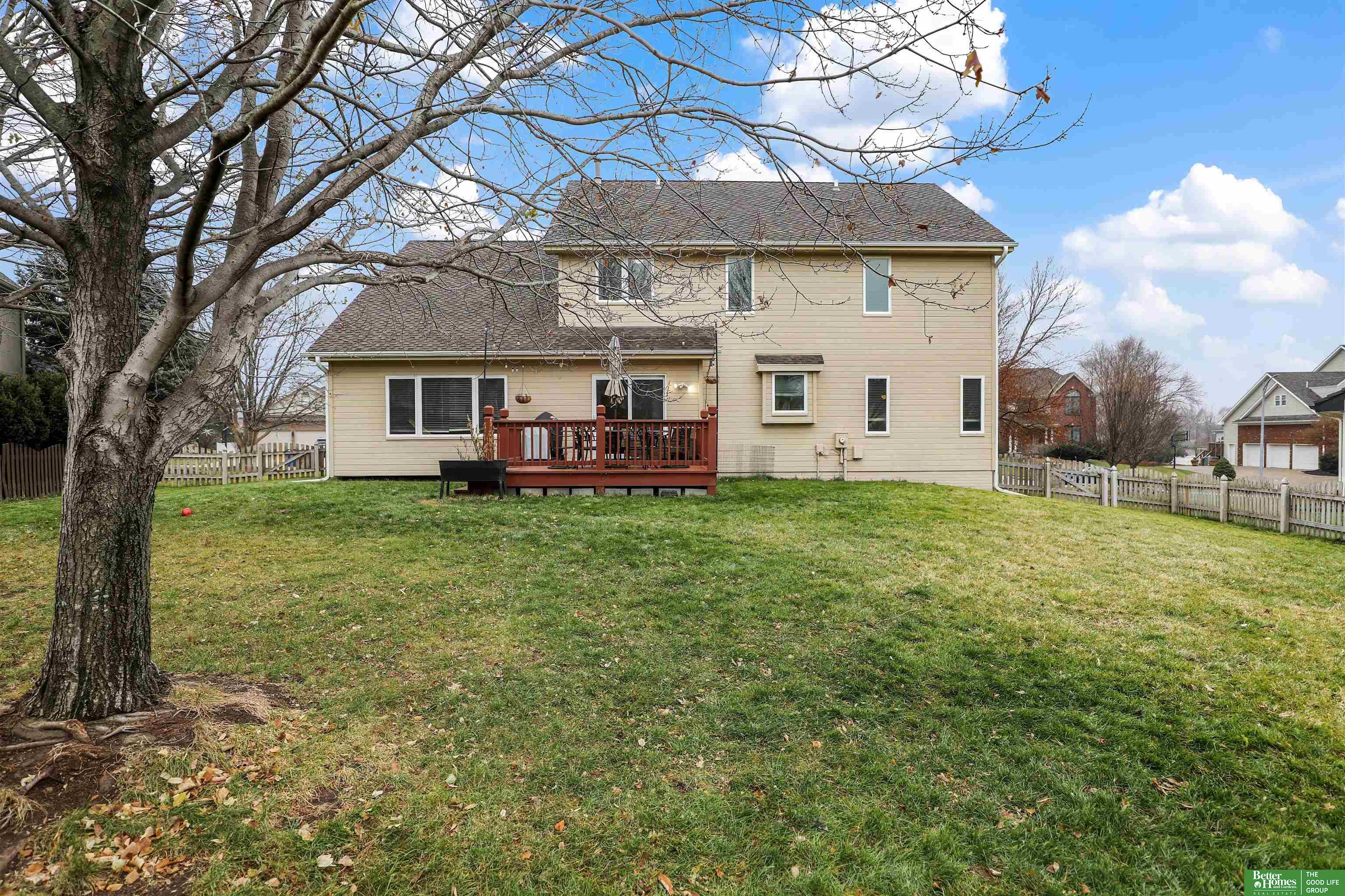 2534 N 160th Avenue