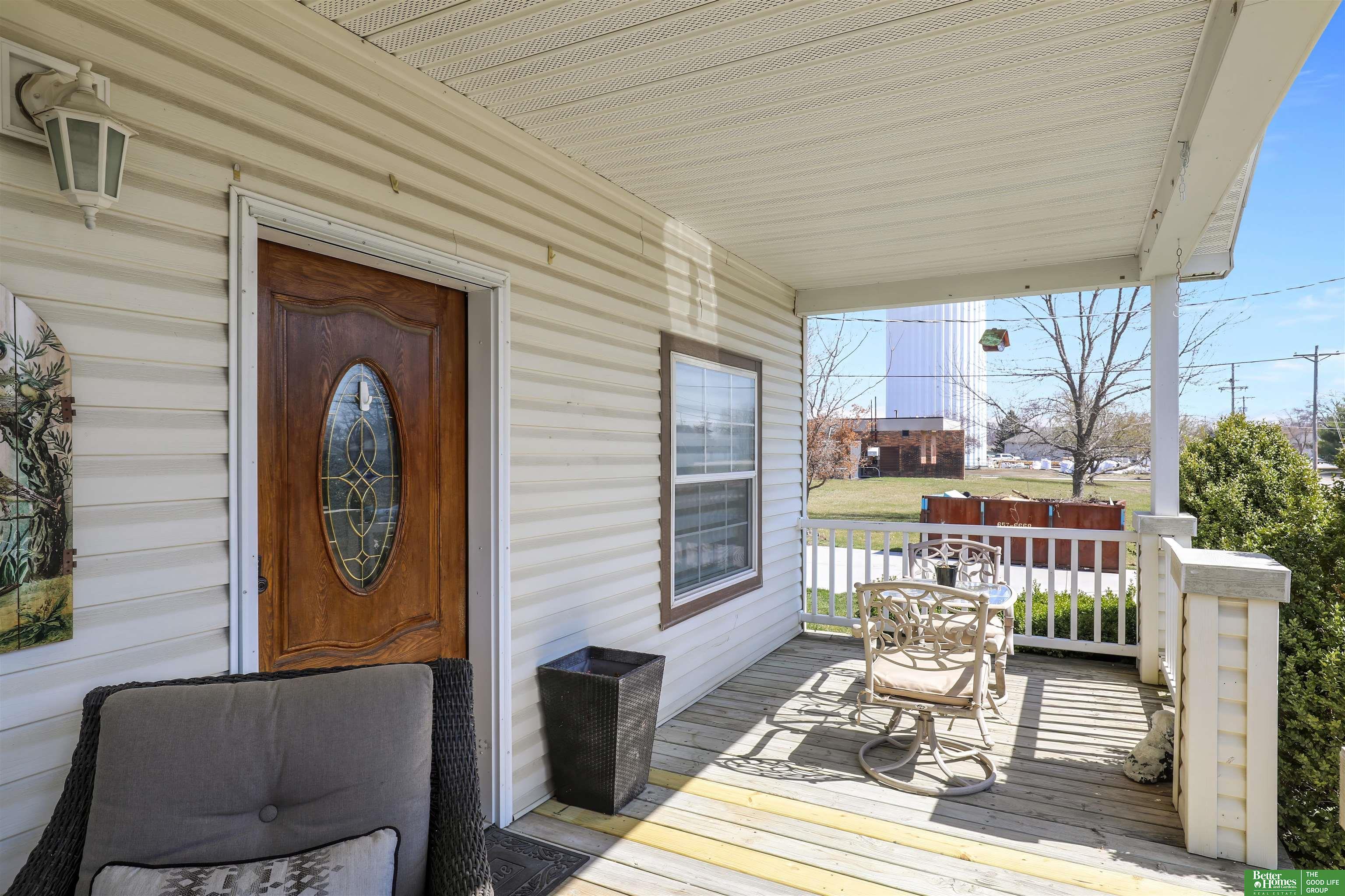 320 W Valley Street