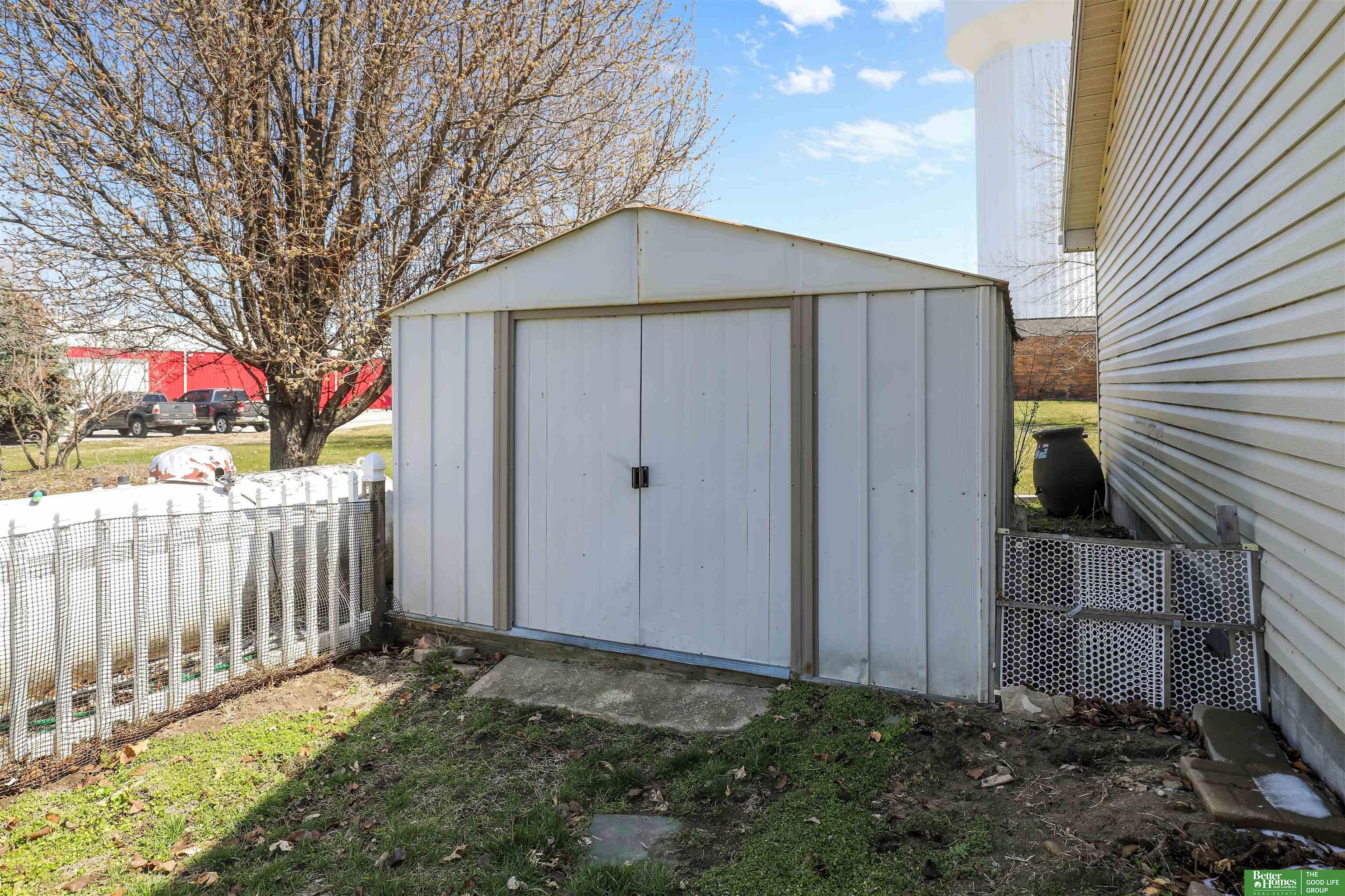 320 W Valley Street