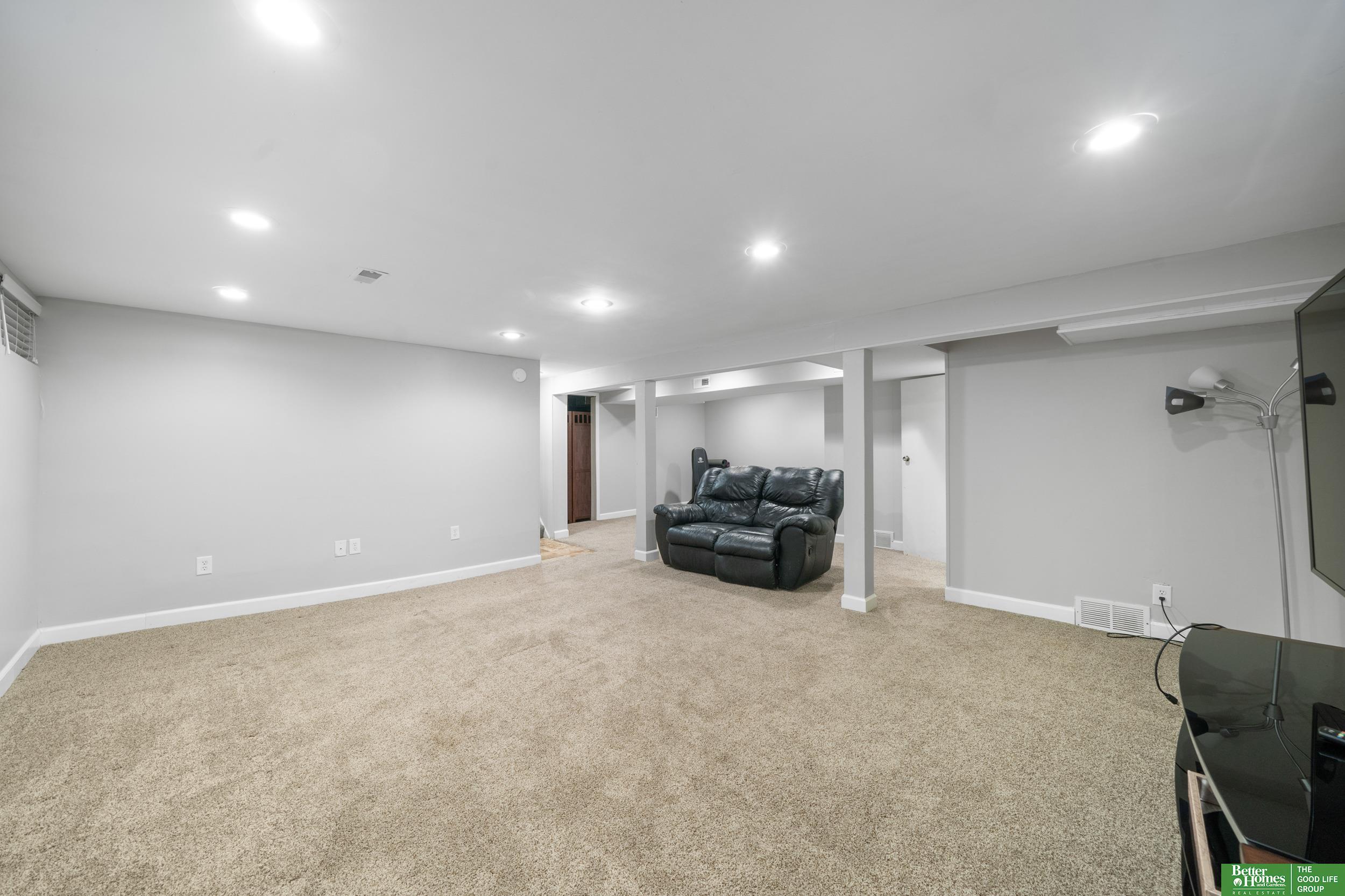 513 S 56th Street