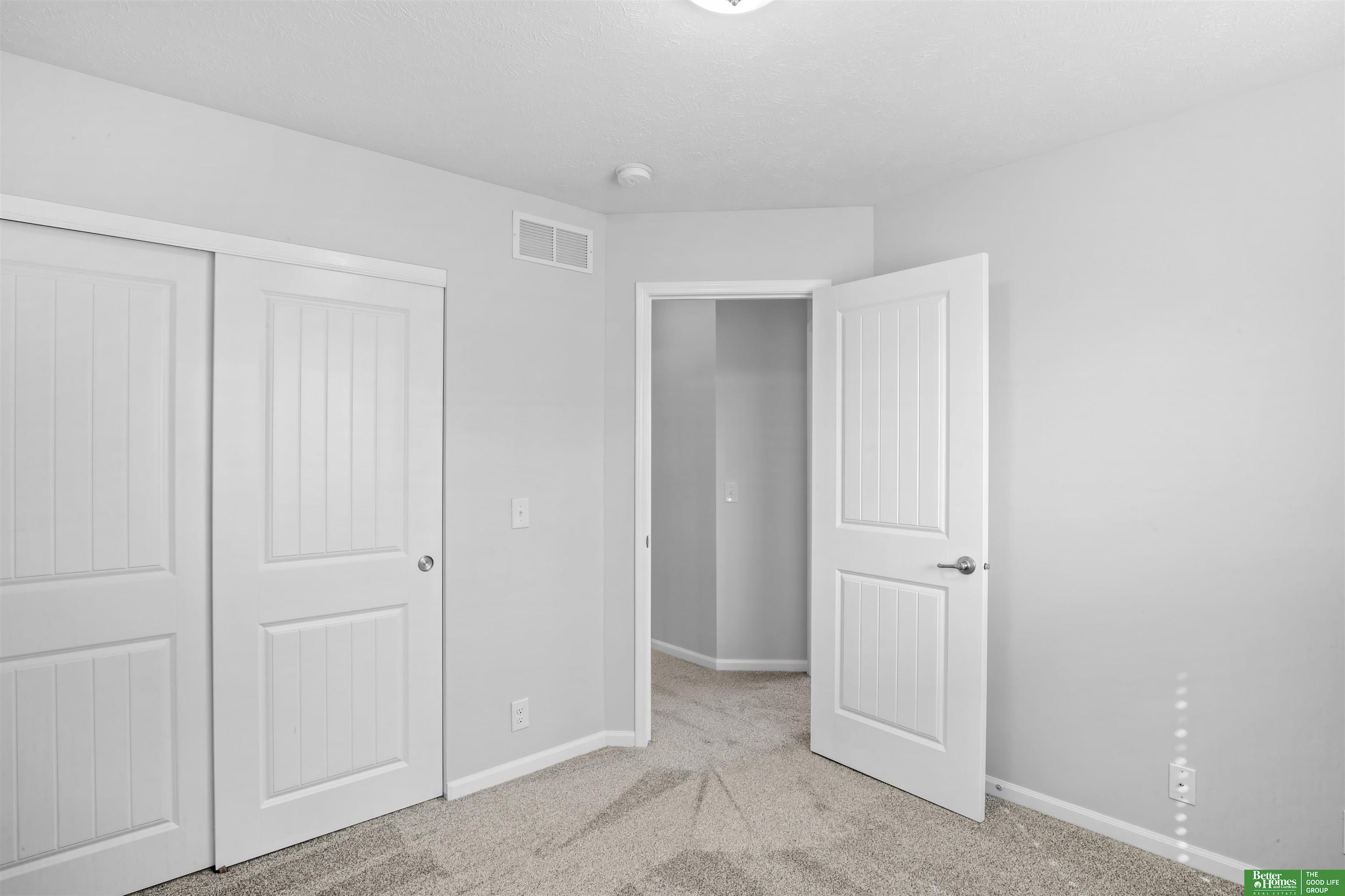 1907 Oriole Drive