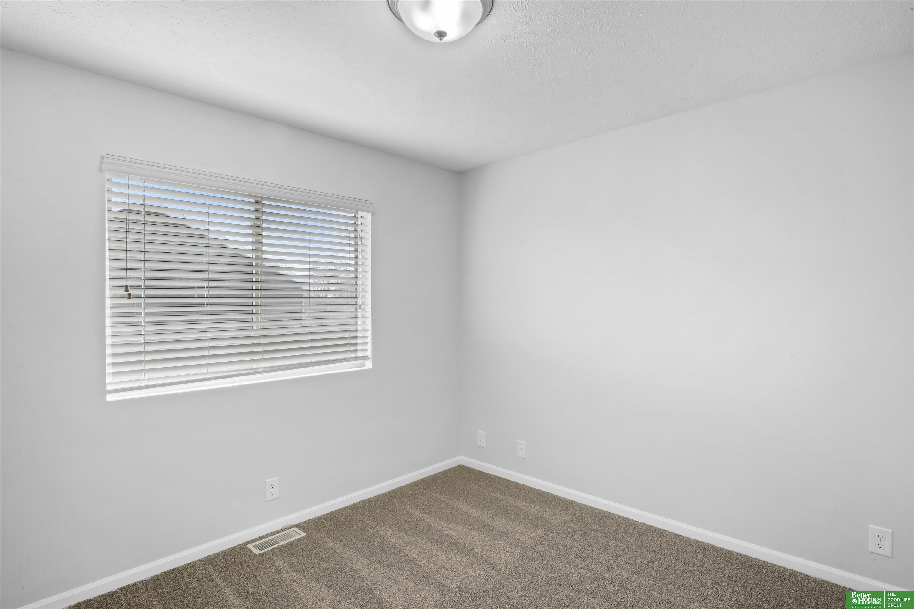 1907 Oriole Drive