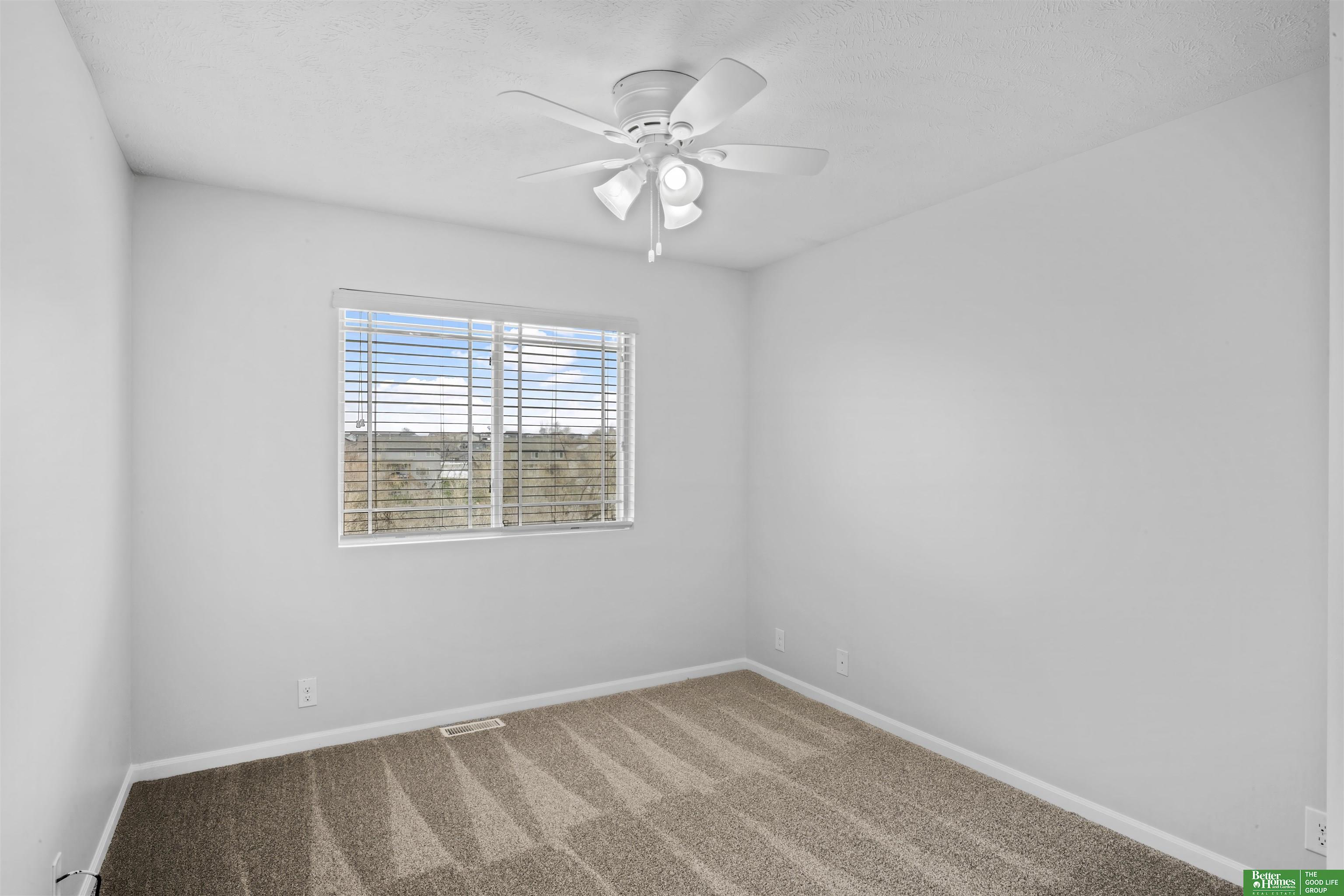 1907 Oriole Drive