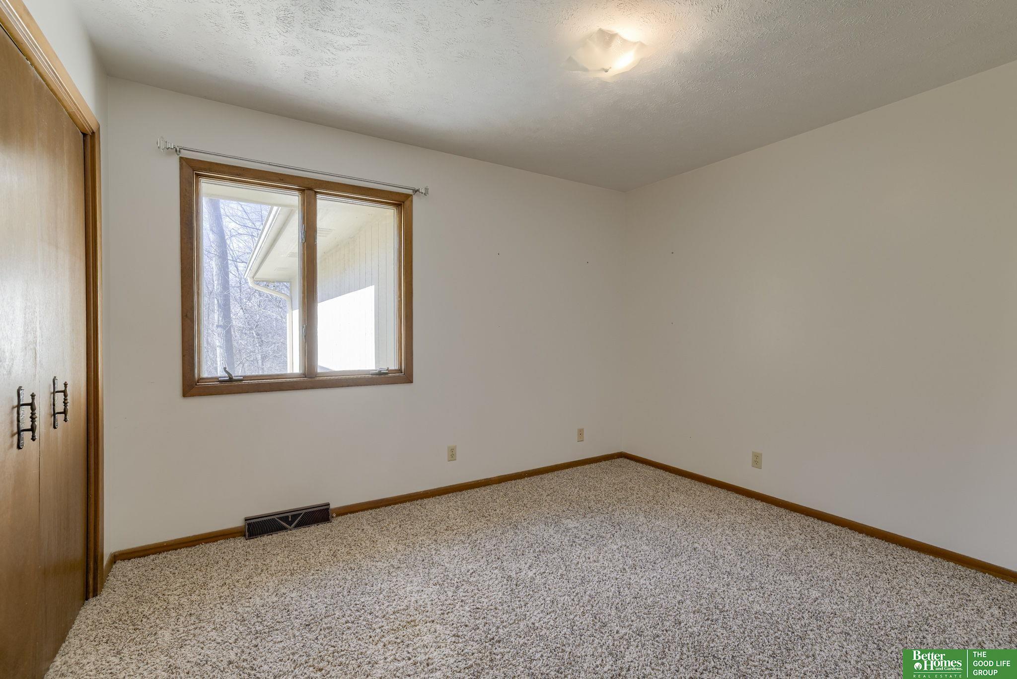 6032 Bridle Path