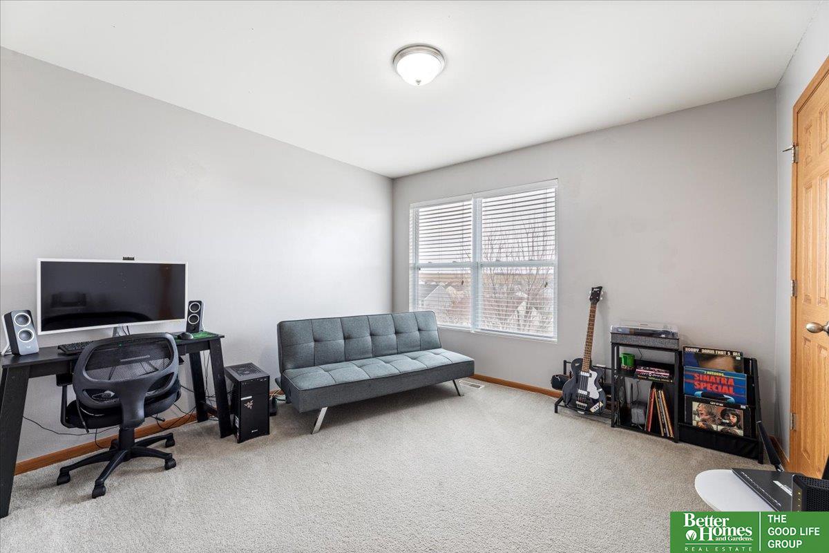 2304 Ridgeview Drive