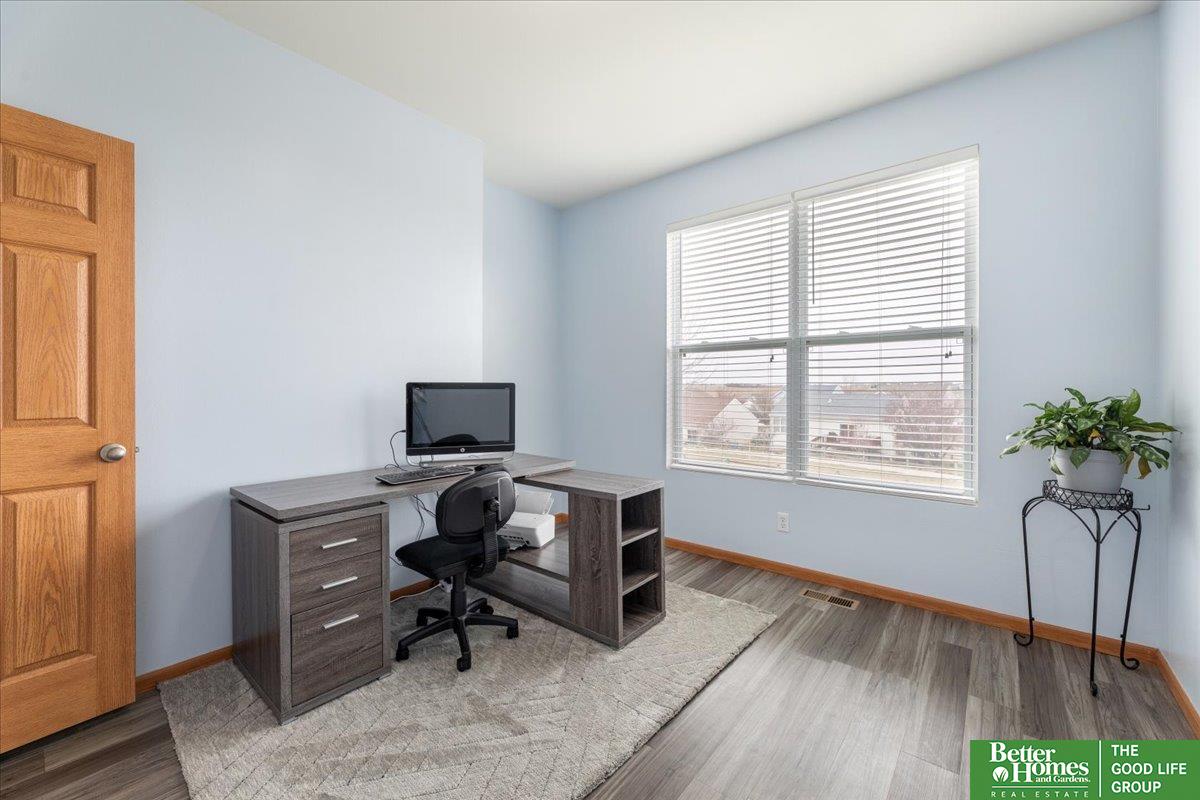 2304 Ridgeview Drive