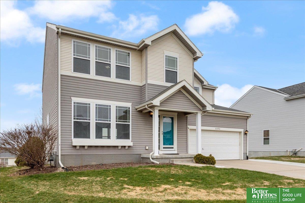 2304 Ridgeview Drive