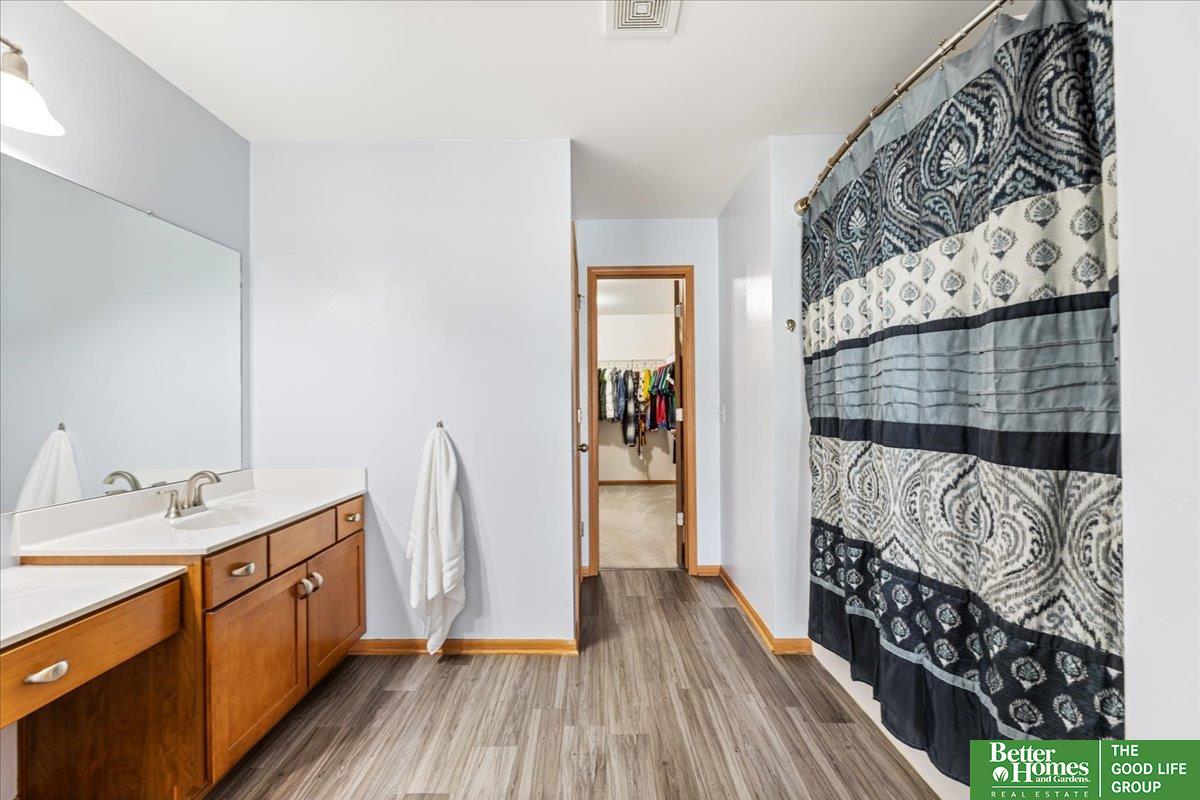 2304 Ridgeview Drive