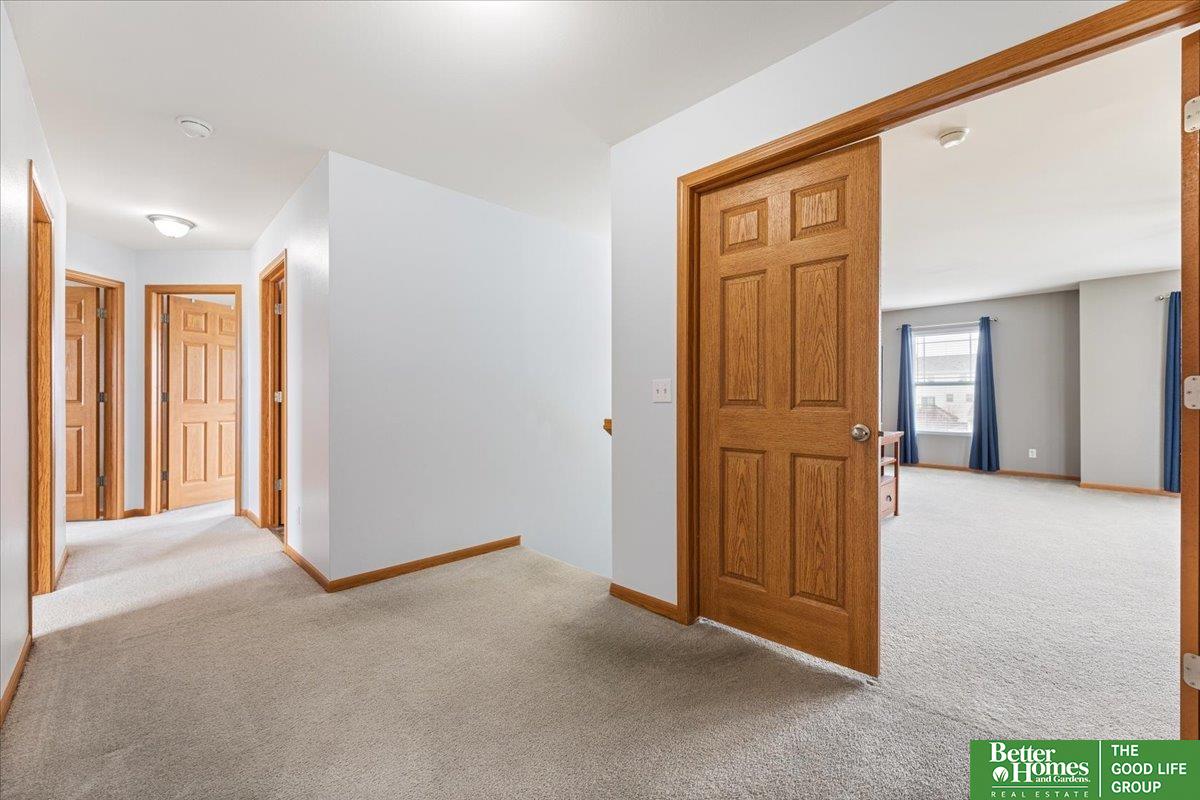 2304 Ridgeview Drive