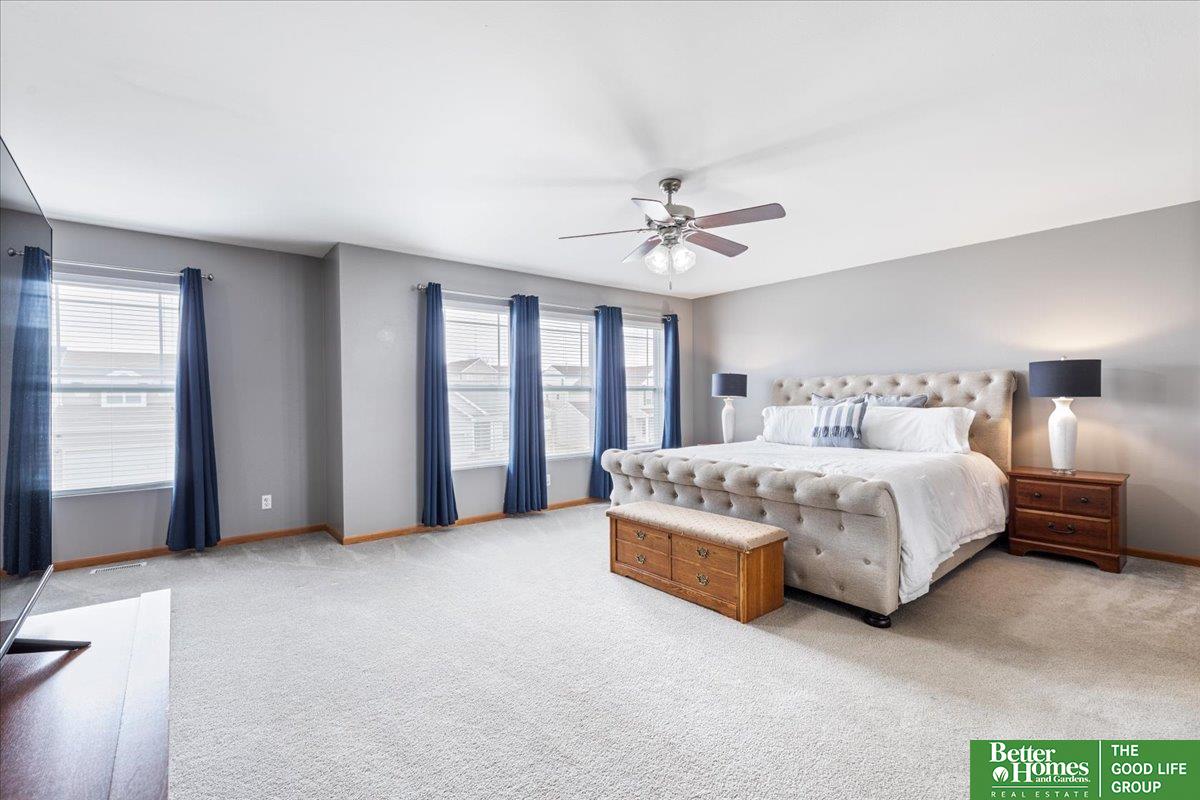 2304 Ridgeview Drive